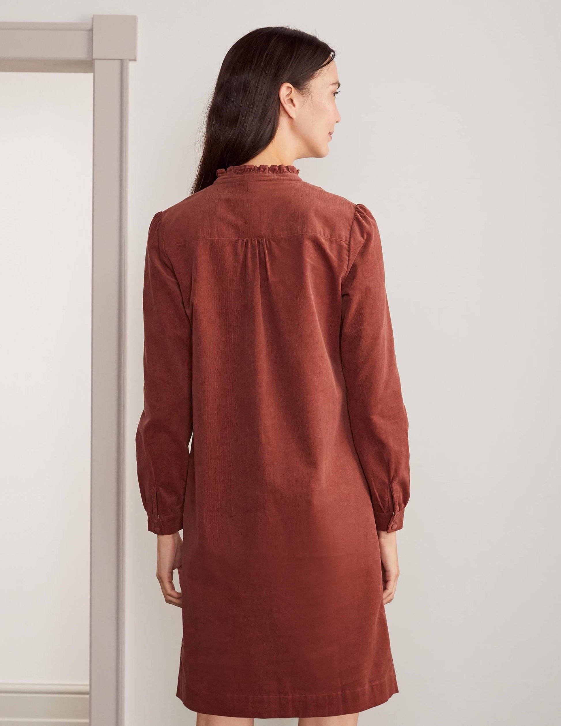Robe Cornelia en velours côtelé-Rouge chêne-2