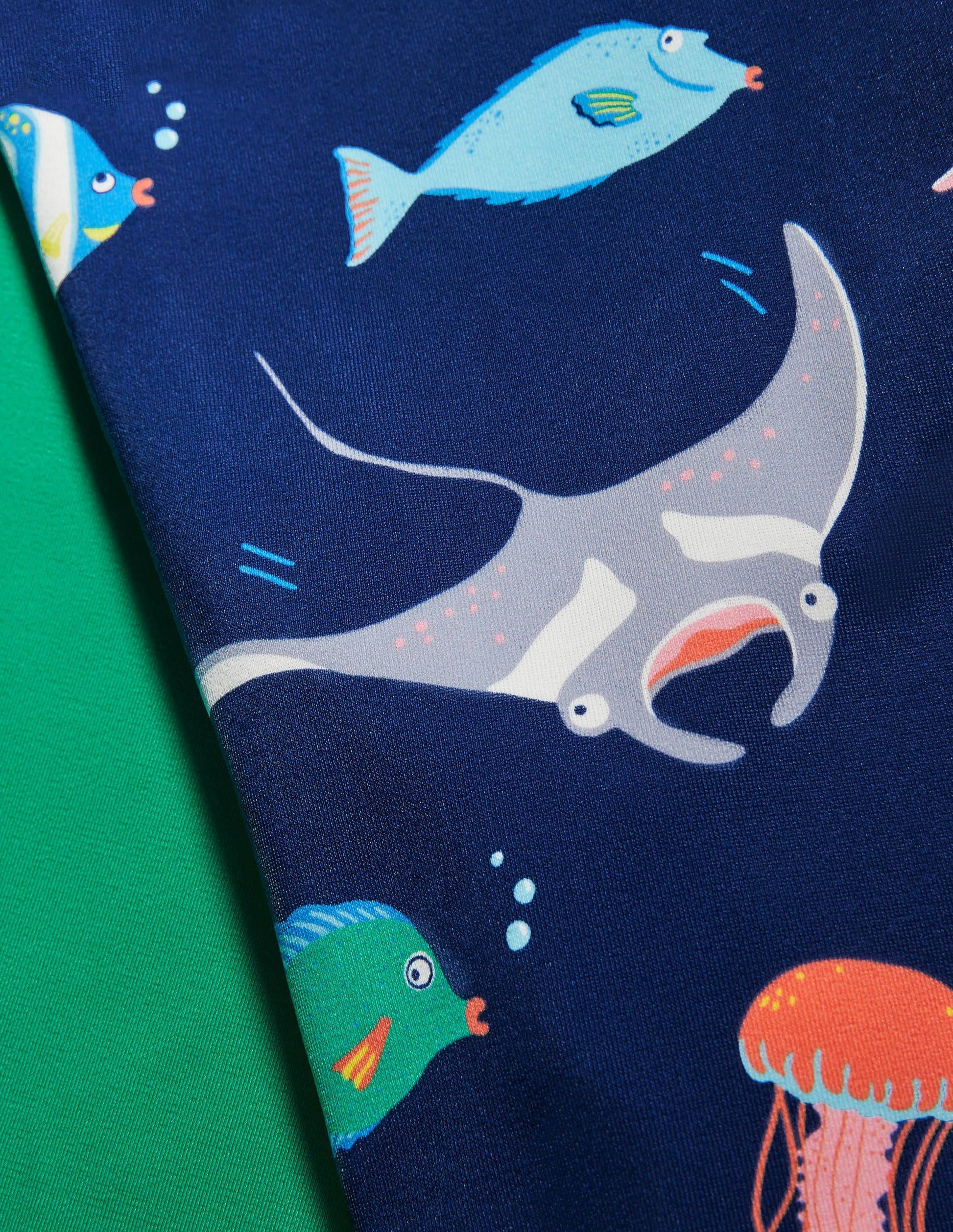 Surfanzug-Kleeblattgrün, Mantarochen-3