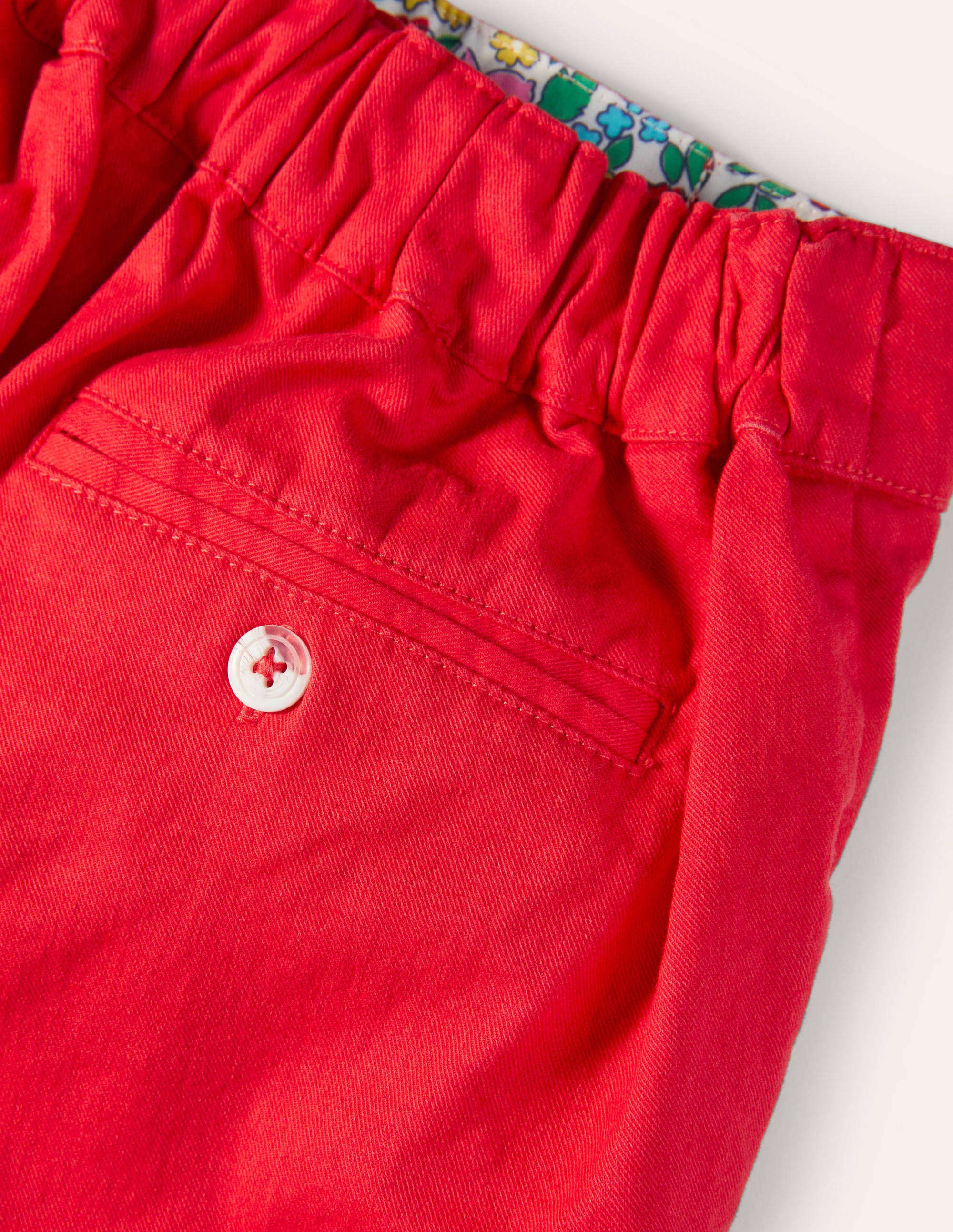 Shorts mit Knopfdetail-Erdbeerkuchenrot - Image 3