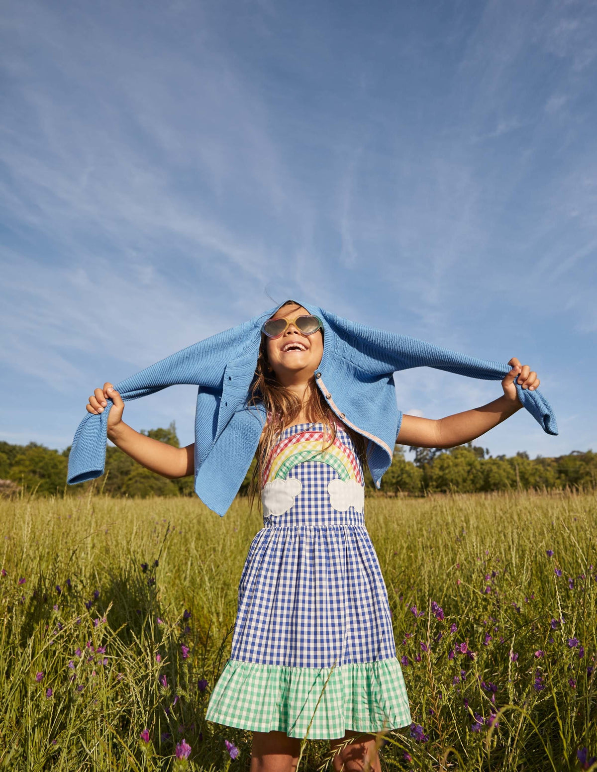 Gewebtes Sommerkleid mit Vichykaros-Bunt, Regenbogenszene - Image 4