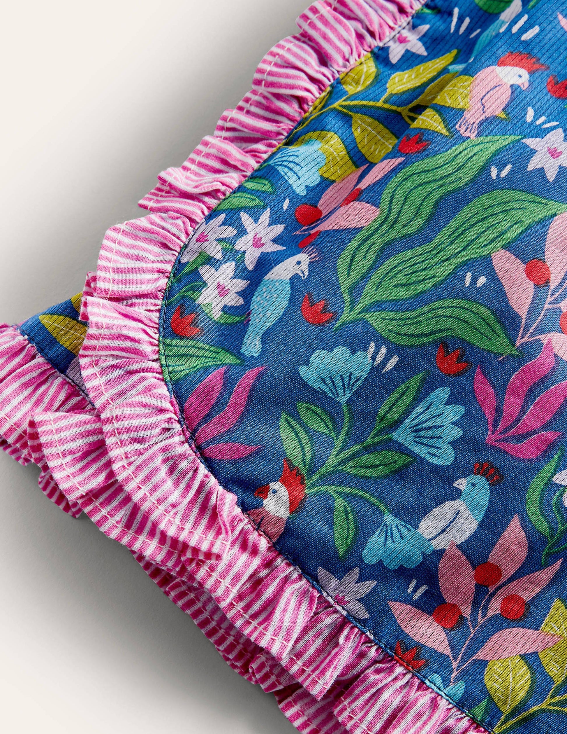 Shorts mit Mustermix und Rüschen-Venice Blue Tropical Garden-3