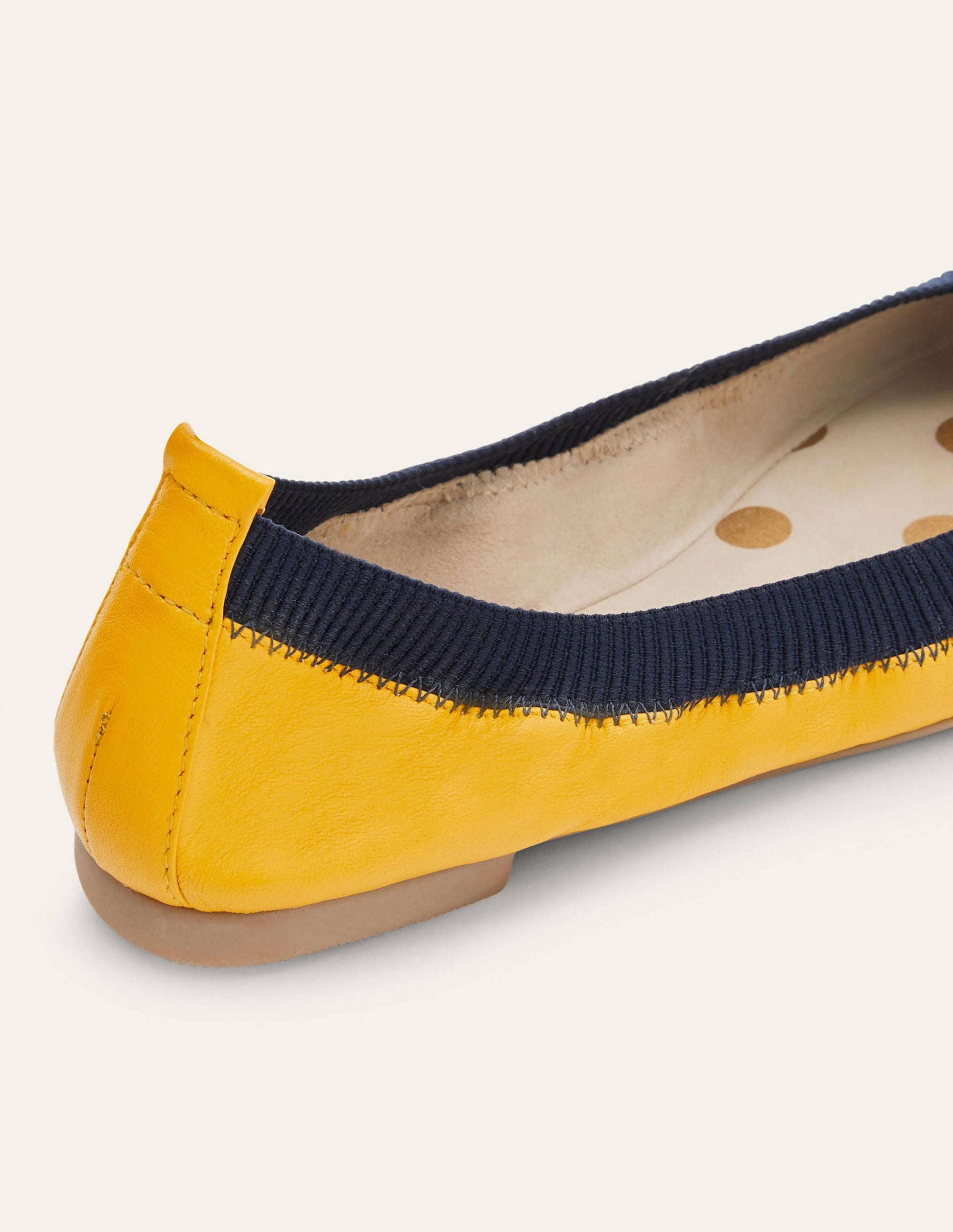 Hettie Flexible Ballerinas-Honiggold/Navy-3