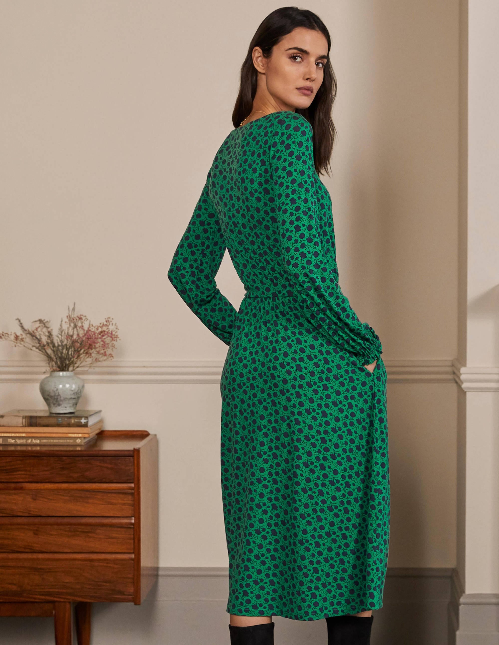 Robe midi Evelyn en jersey-Vert printemps, motif Leafy Bud - Image 3