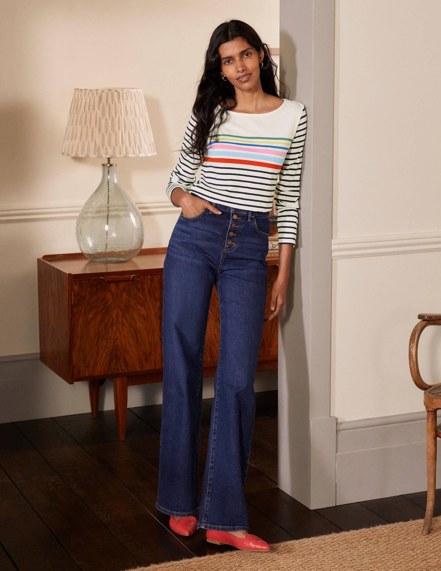 Langärmliges Bretonshirt-Regenbogen auf der Brust