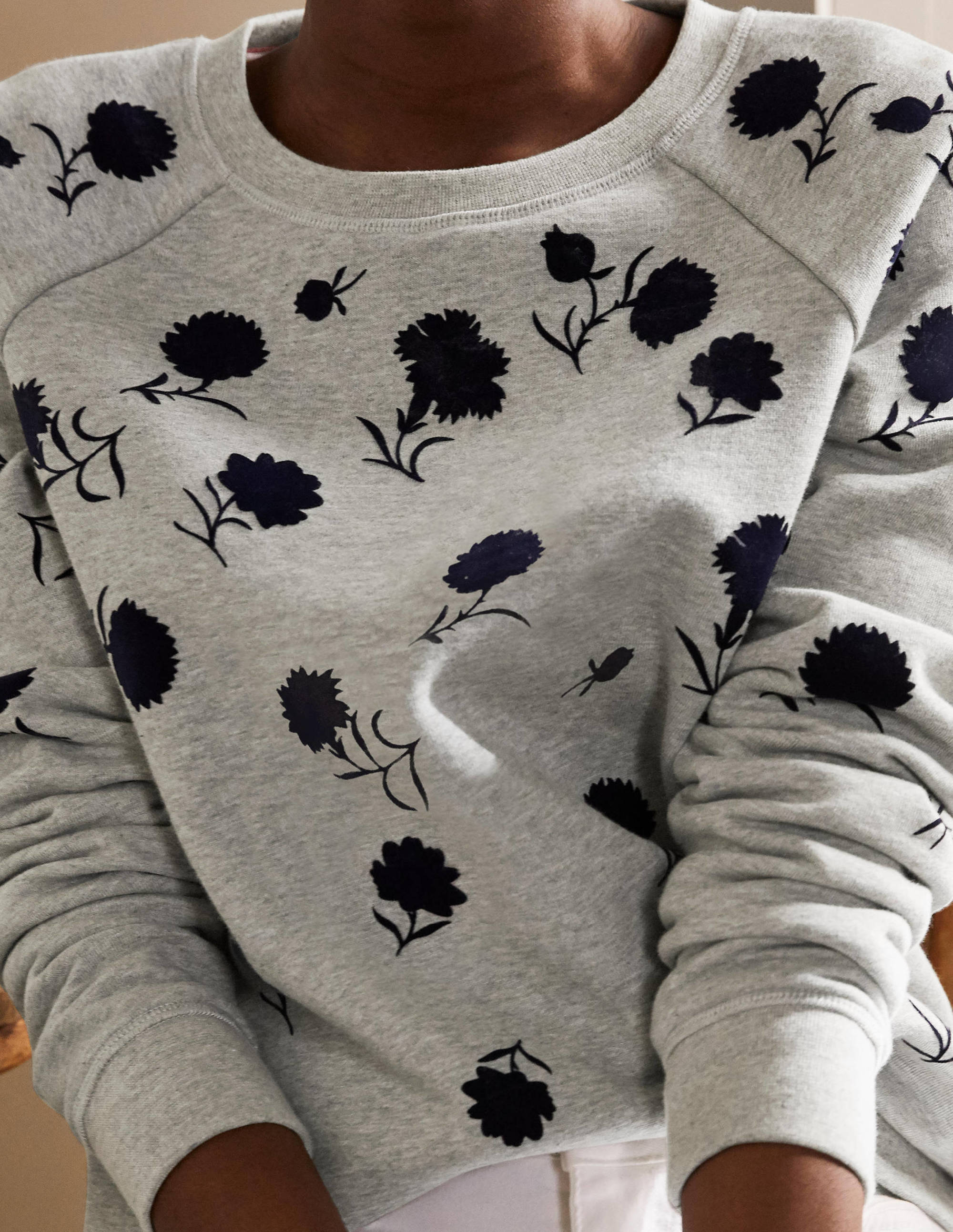 Gemustertes Sweatshirt aus Baumwolle-Grau Meliert, Knospen mit Blättern - Image 2