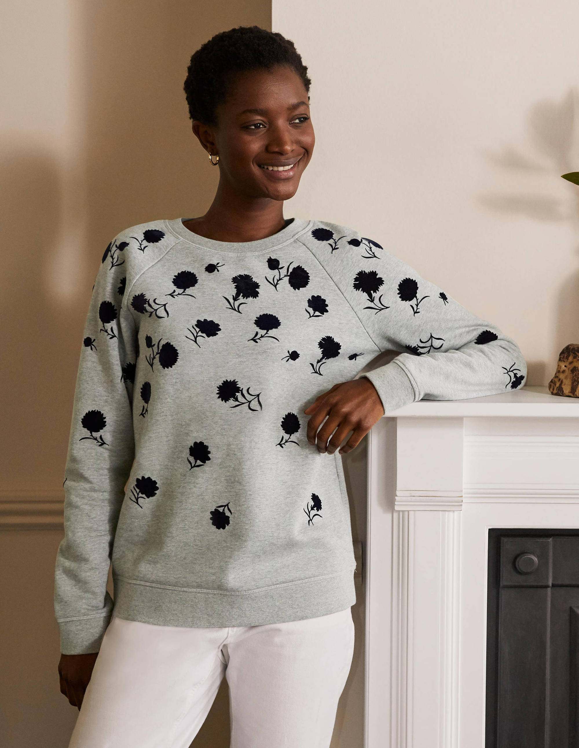 Gemustertes Sweatshirt aus Baumwolle-Grau Meliert, Knospen mit Blättern - Image 4
