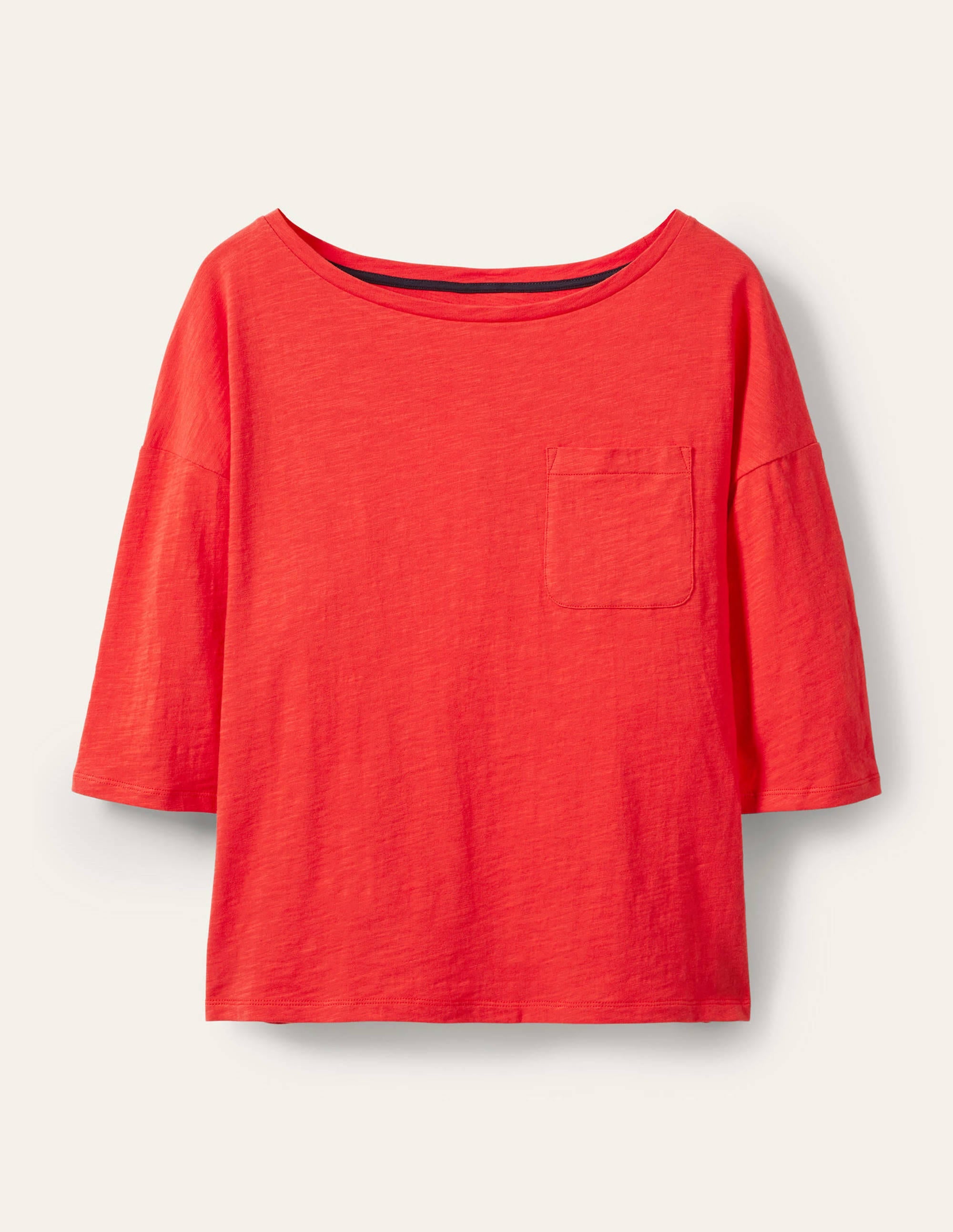 Le T-shirt à col bateau en coton-Rouge cerise - Image 5