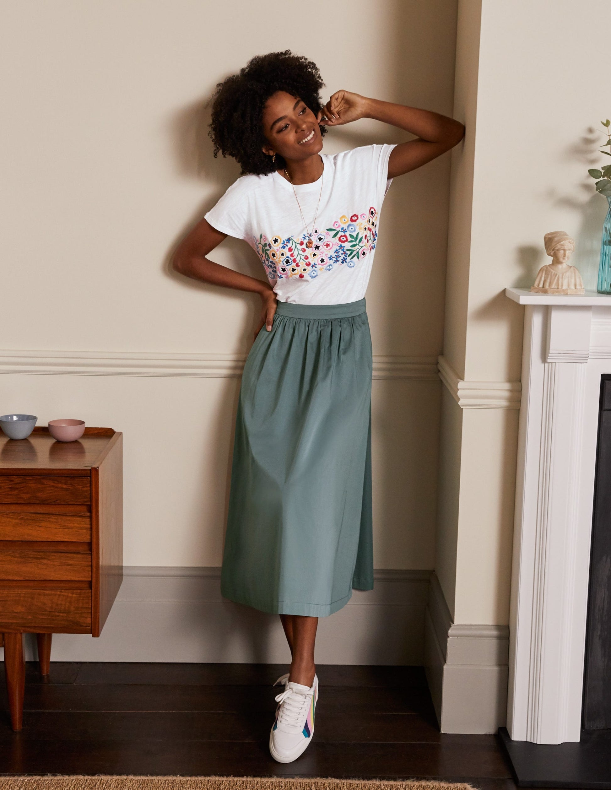 Lena Jersey-T-Shirt mit Stickerei-Weiß/Bunt, Blumenstickerei-5