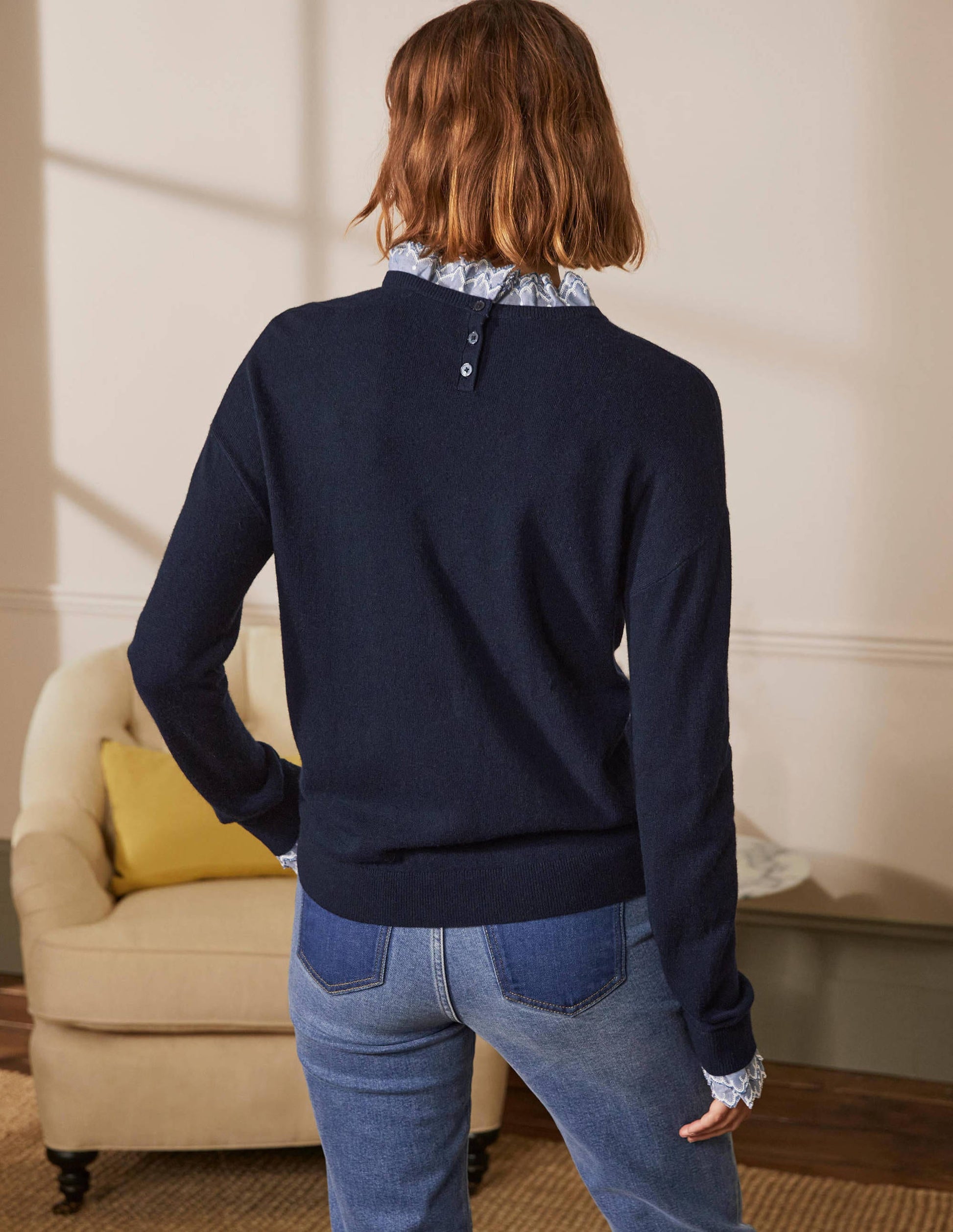 Lydia Webpullover mit Rüschen-Marineblau-3