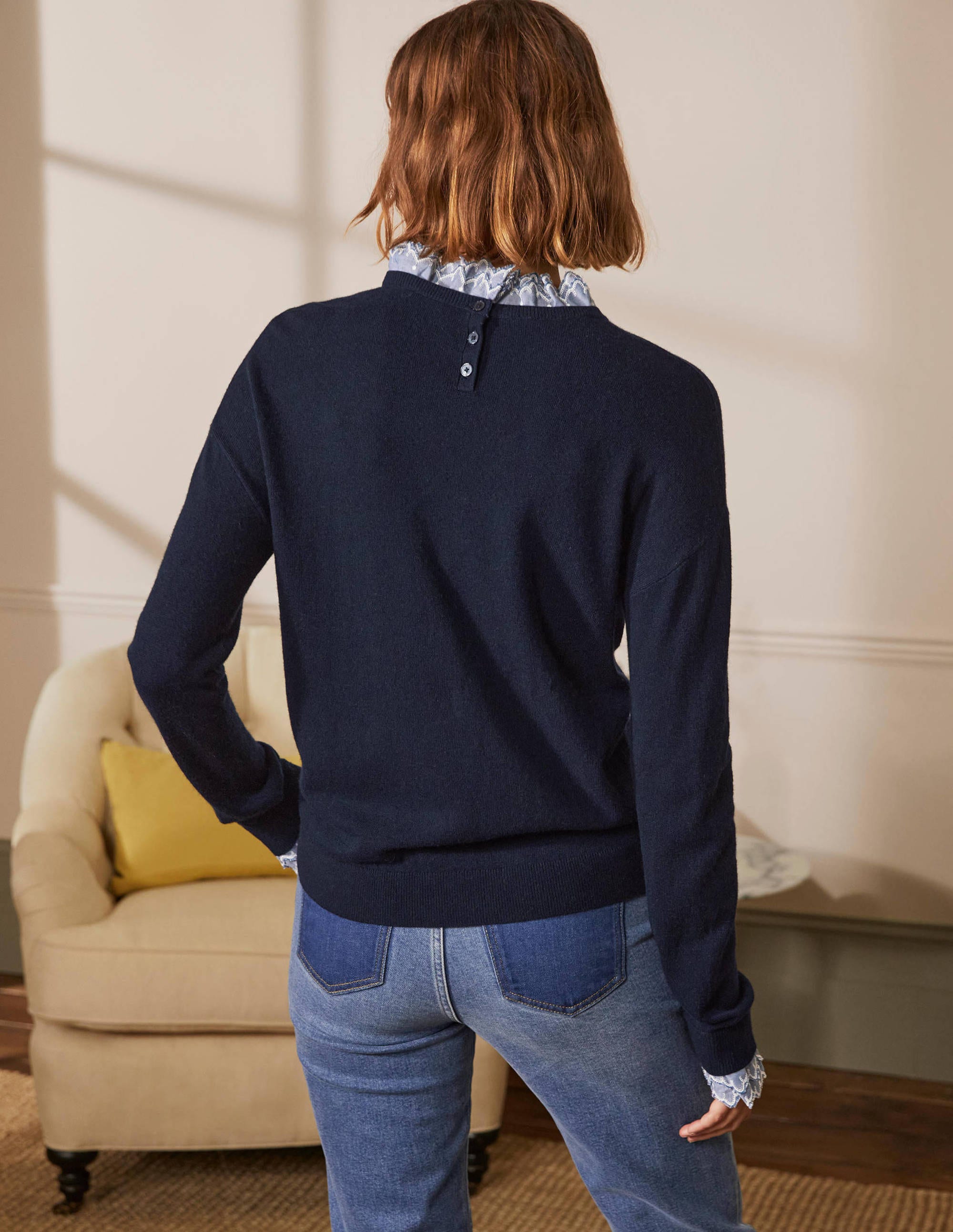 Lydia Webpullover mit Rüschen-Marineblau - Image 3