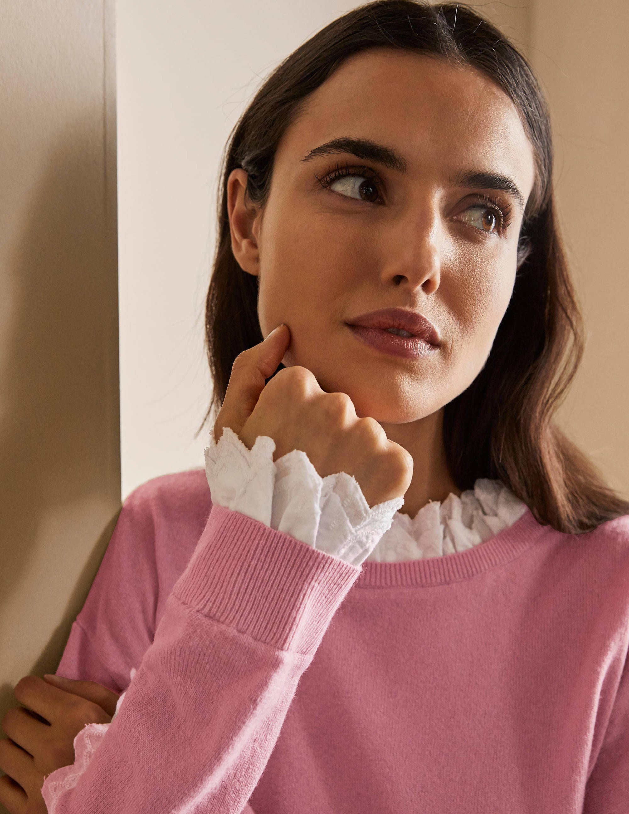 Lydia Webpullover mit Rüschen-Kirschblütenrosa - Image 2