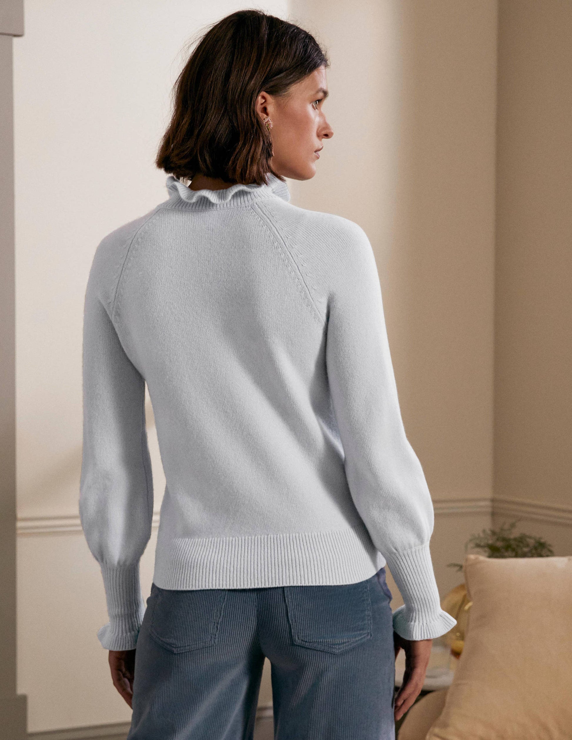 Kaschmirpullover mit Rüschenausschnitt-Helles Himmelblau-3
