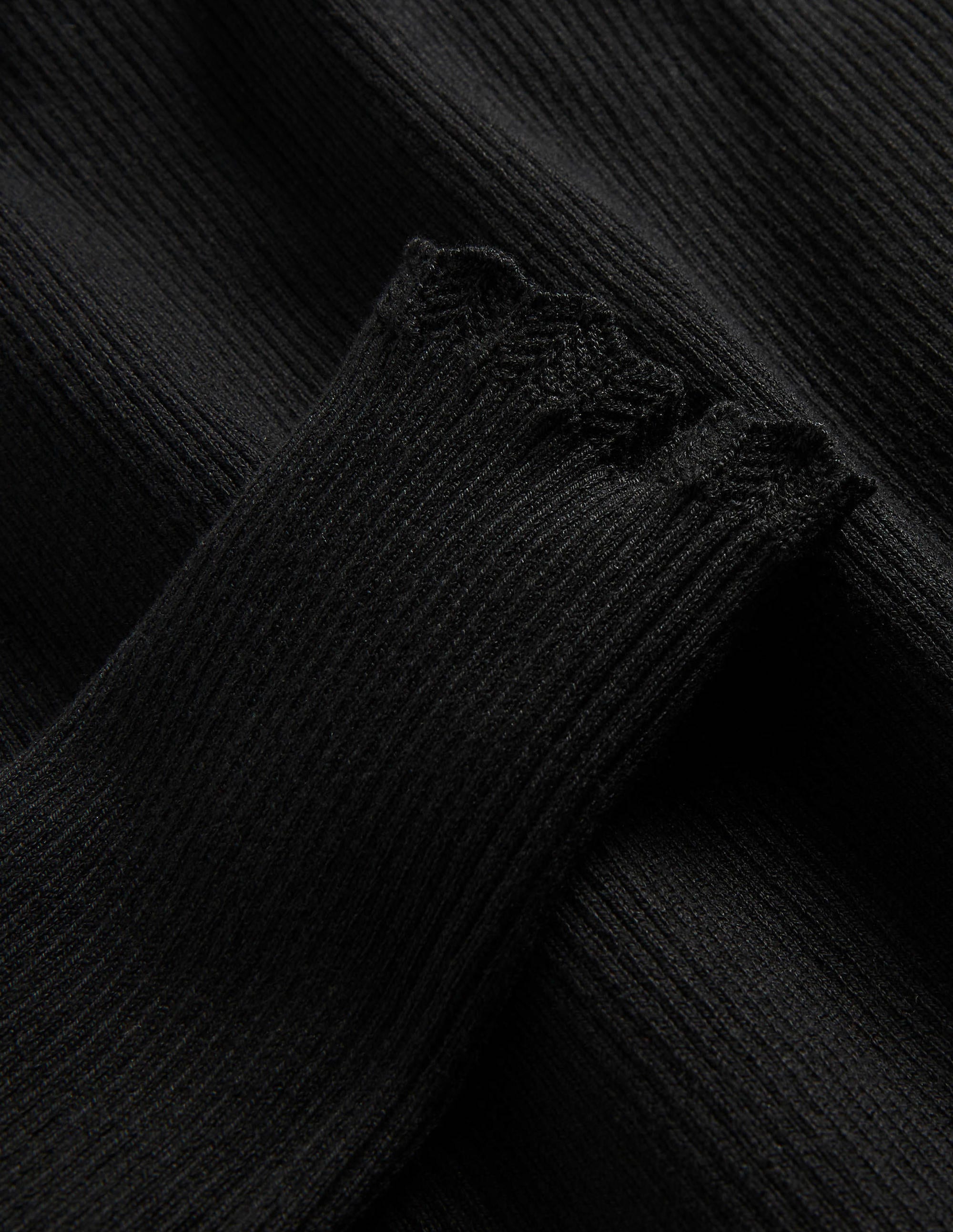 Pull festonné à col montant-Noir - Image 6