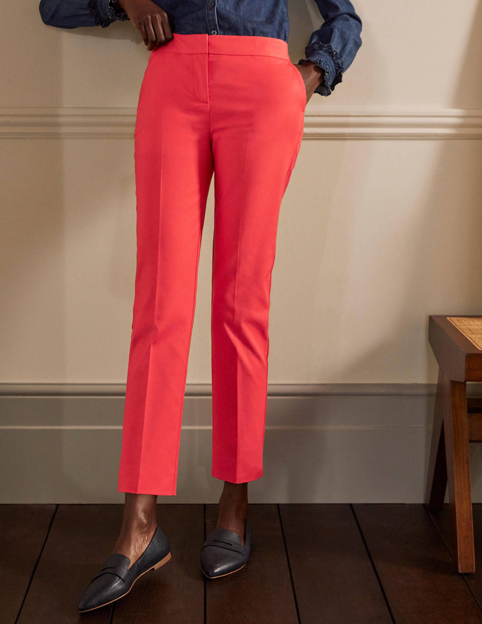 Richmond 7/8 Trouser-Bright Coral - Image 4