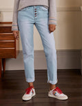 Girlfriend Jeans-Pale Blue Wash