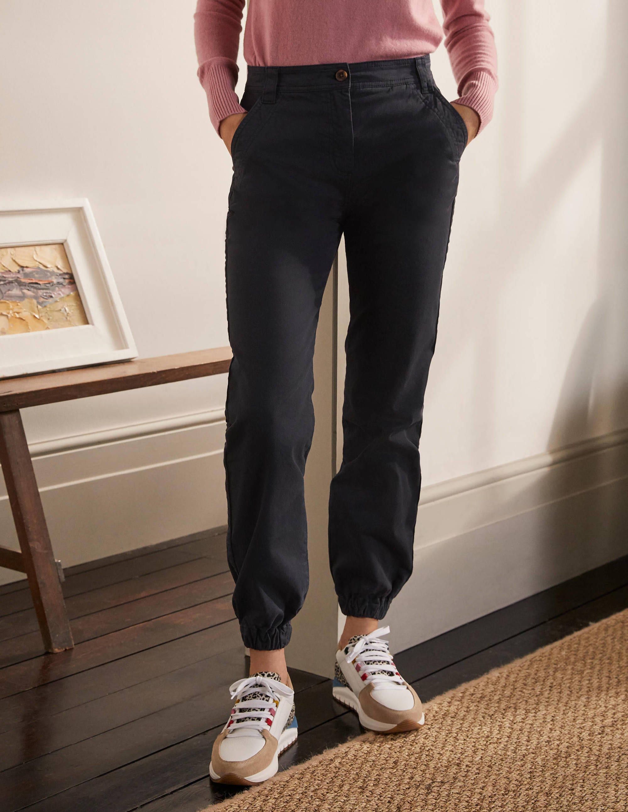 Gowrie Trousers-Black - Image 1