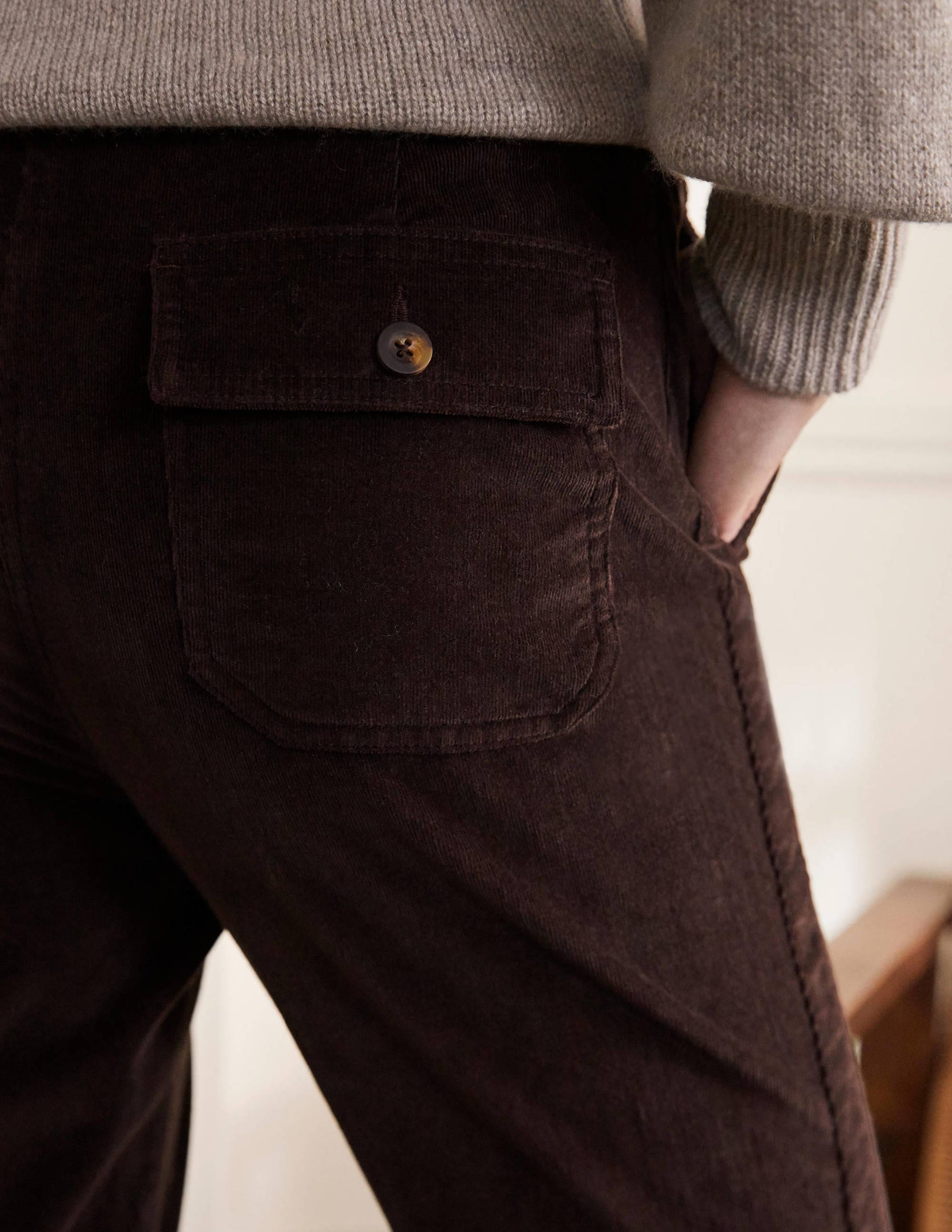 Pantalon chino Gowrie-Velours côtelé glycine profond - Image 1