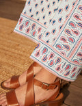 Pantalon Cornwall en lin-Ivoire, motif Paisley Stamp