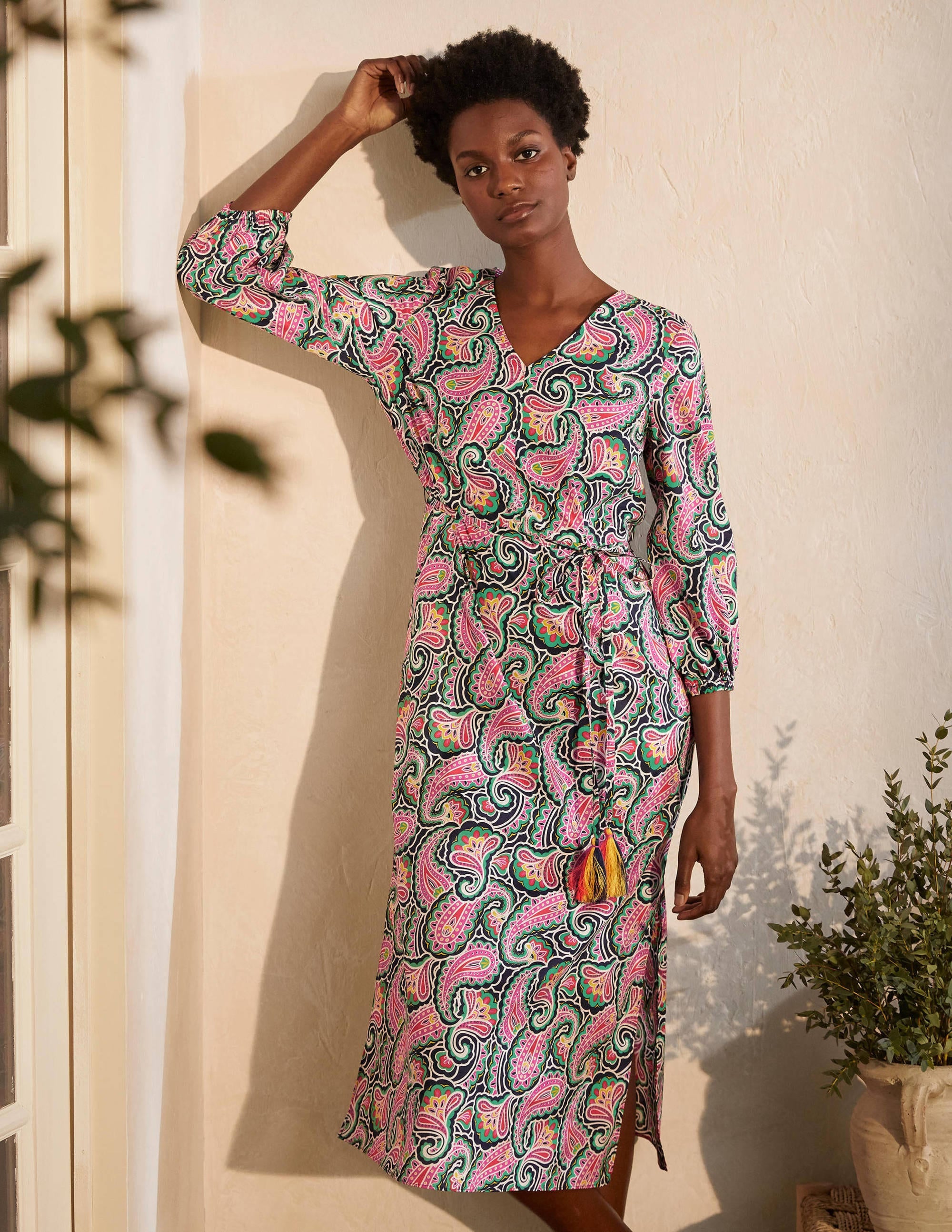 Daria Midikleid aus Baumwolle-Navy, Sommerliches Paisleymuster - Image 1