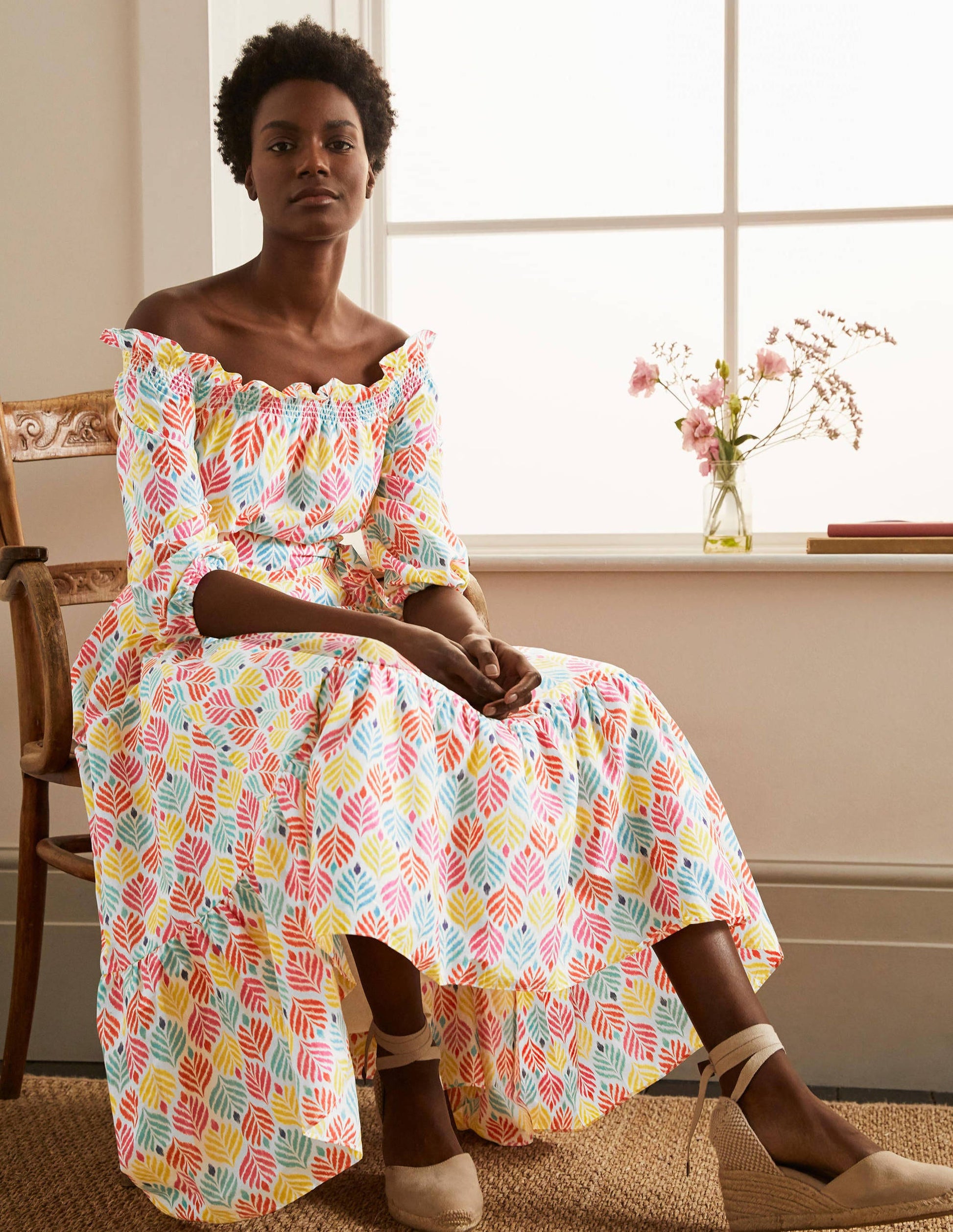 Rosalind Gestuftes Midikleid-Naturweiß/Bunt, Palmenkacheln-1