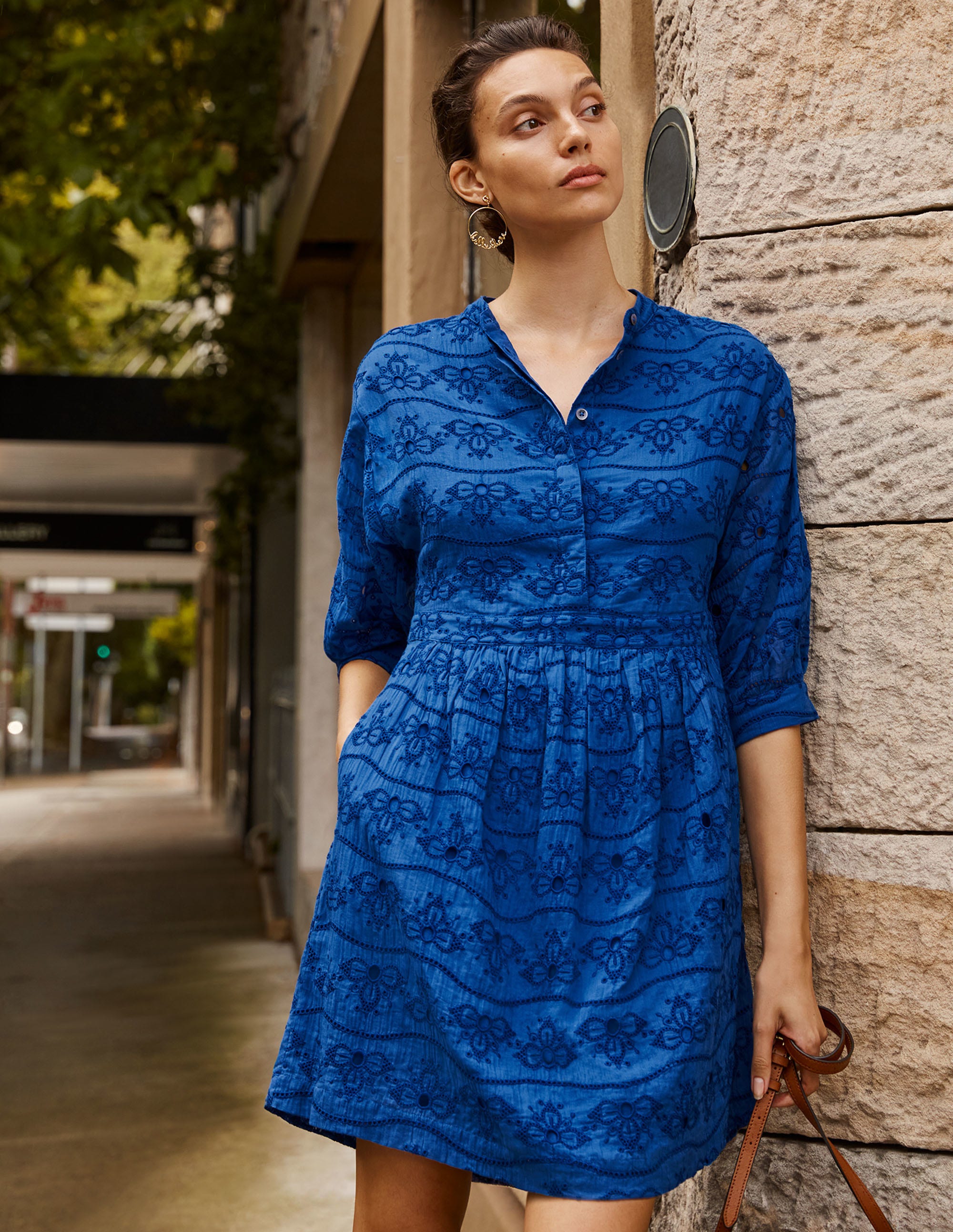 Robe en coton et broderie anglaise-Bleu des cimes - Image 4