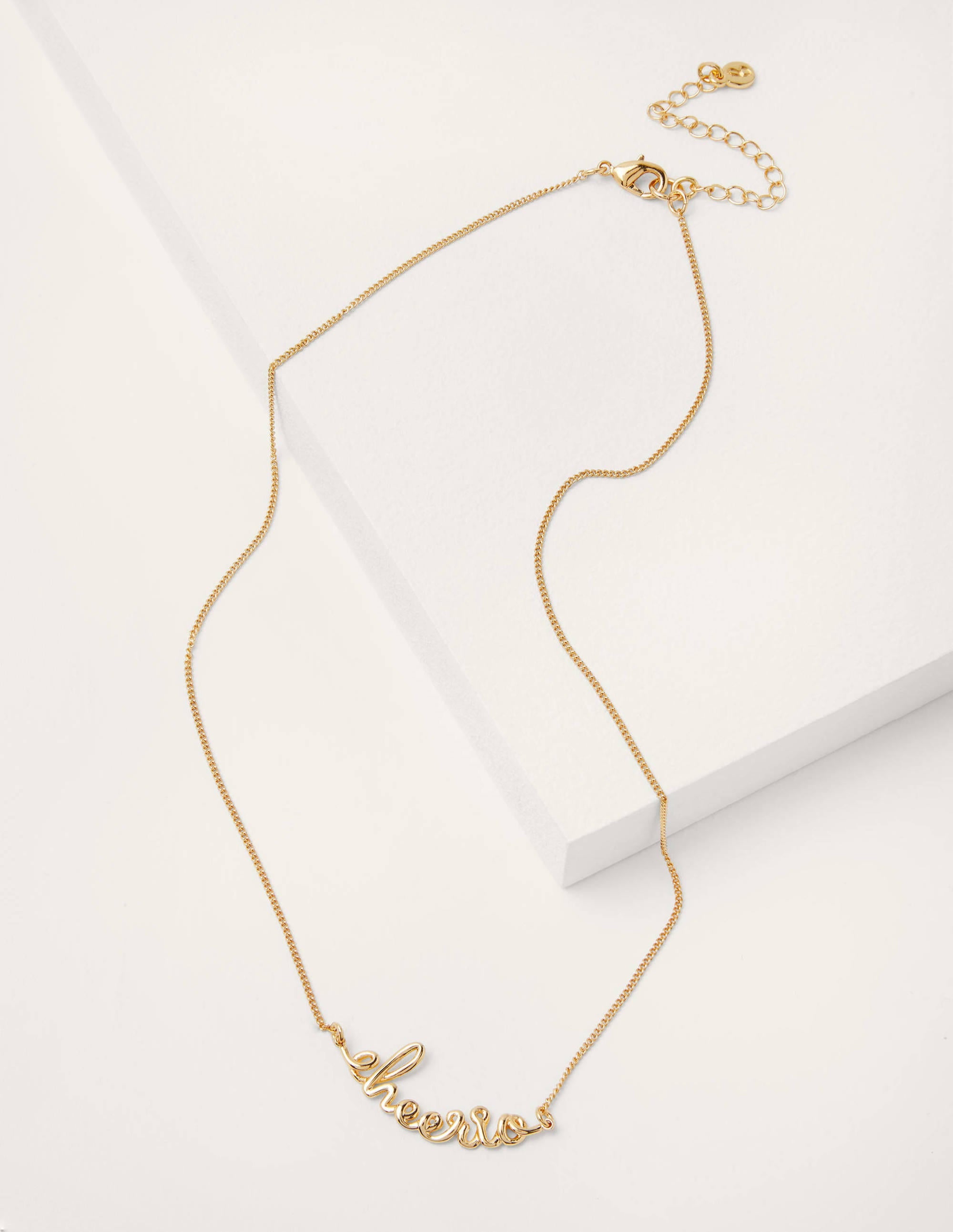 Collier Salutation-Motif Cheerio doré - Image 1