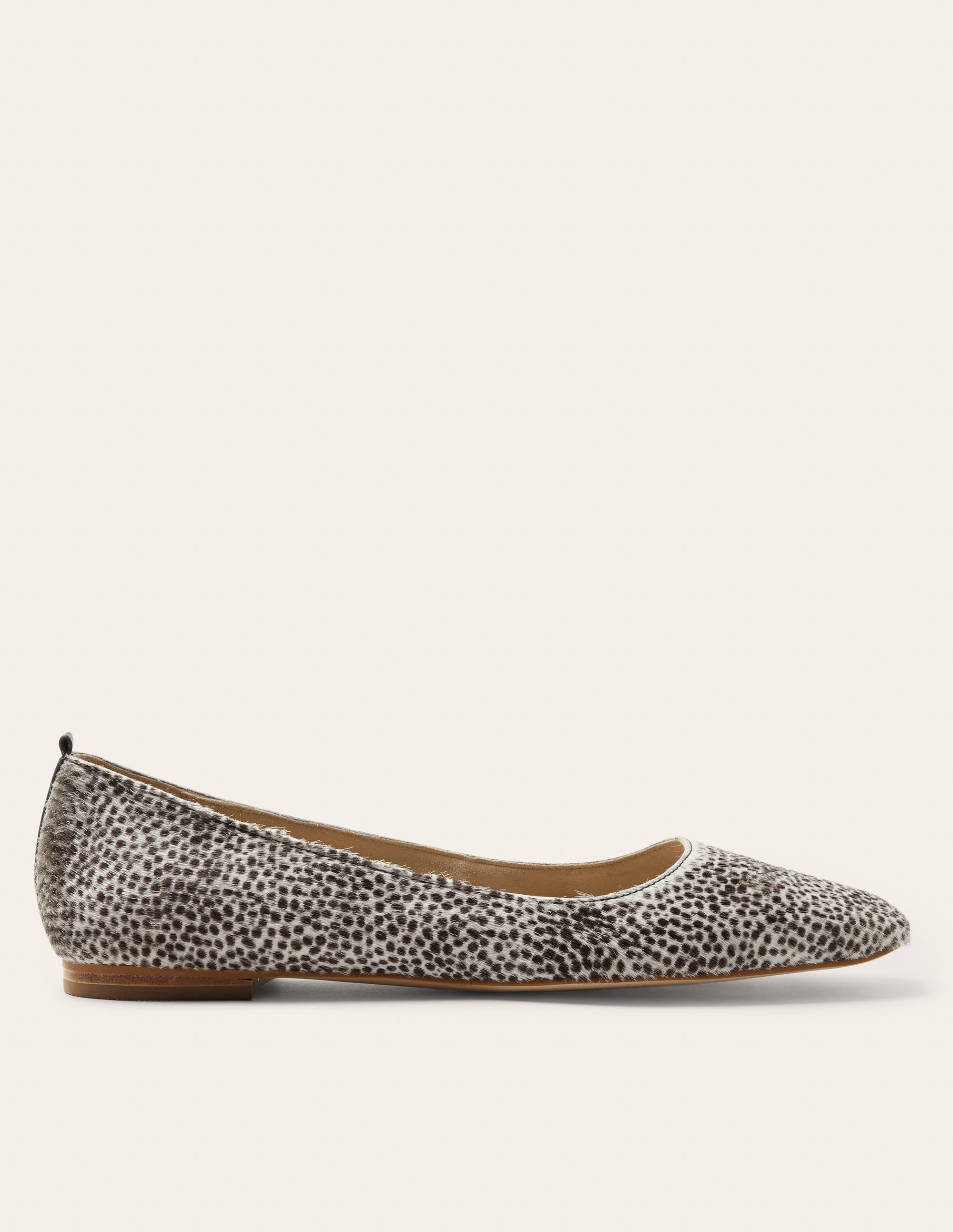 Olive Ballerinas-Dalmatinermuster - Image 3