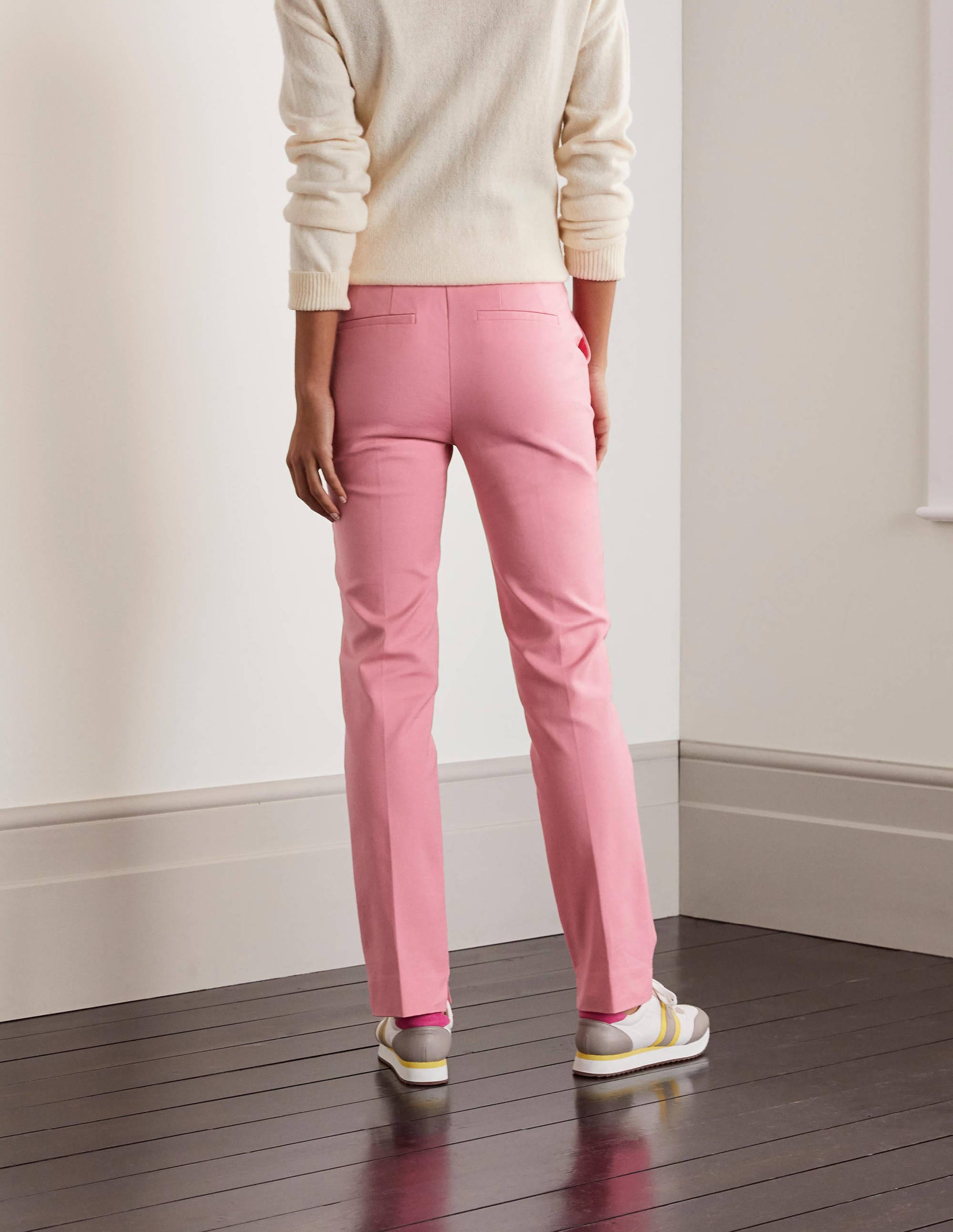 Richmond Hose-Azalee - Image 2