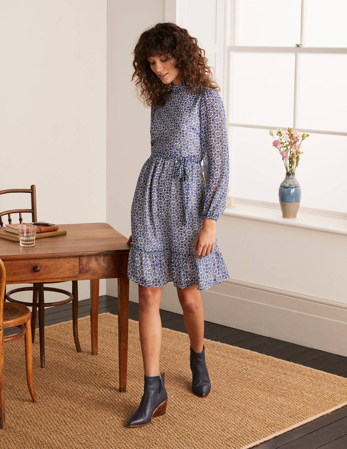 Lottie Kleid mit Gürtel-Gipfelblau, Kompassknoten - Image 2