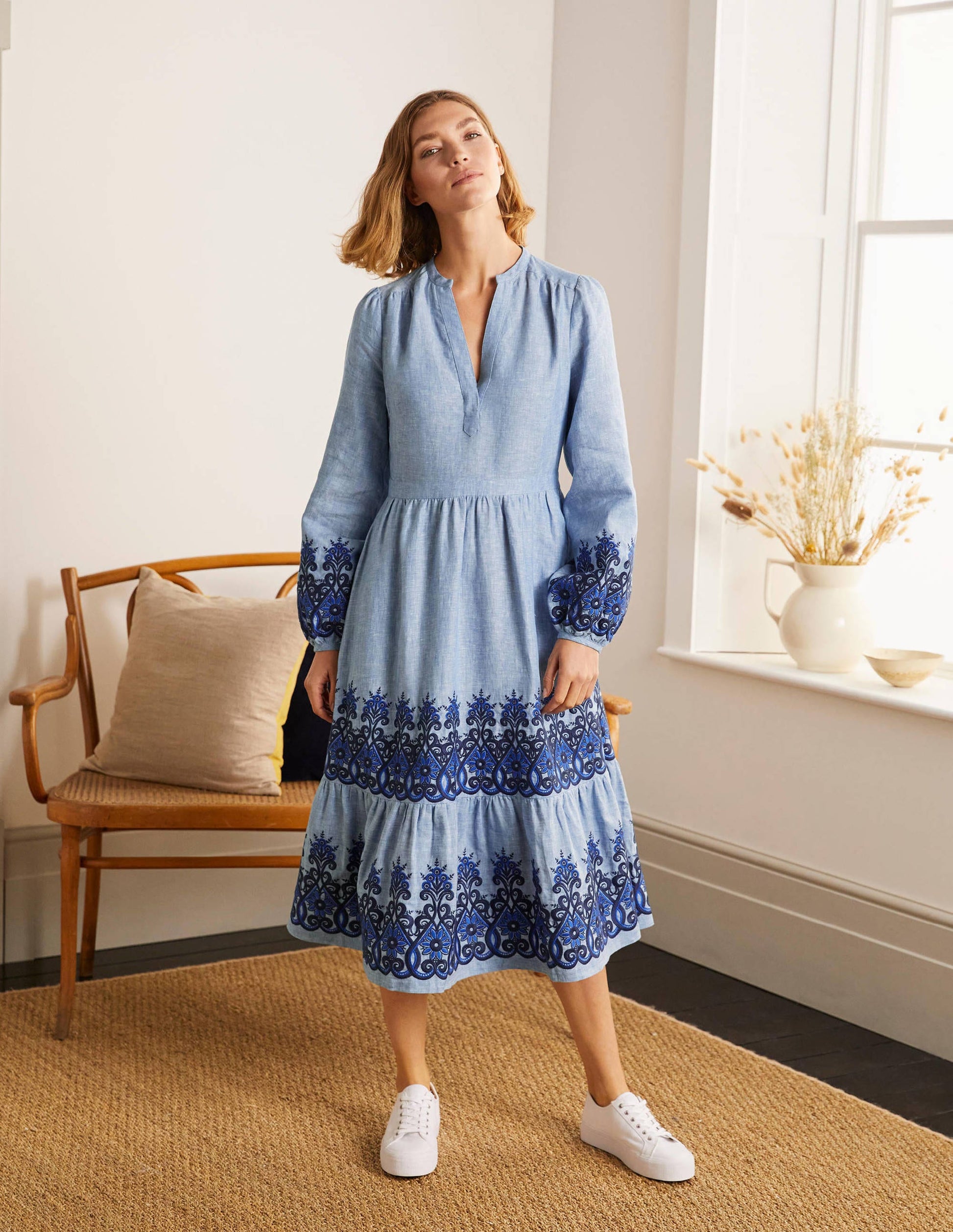 Robe Eden brodée en lin-Chambray bleu gris-5