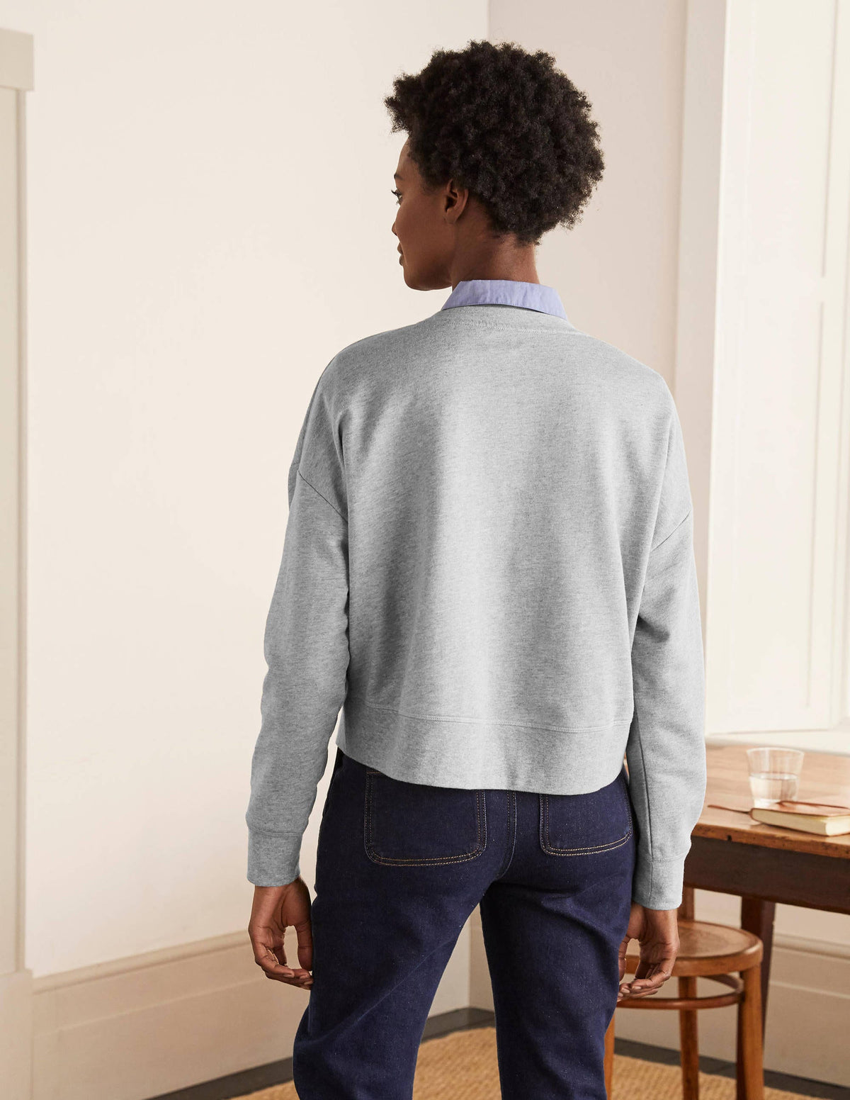 Kurz geschnittenes Sweatshirt-Grau Meliert - Image 3
