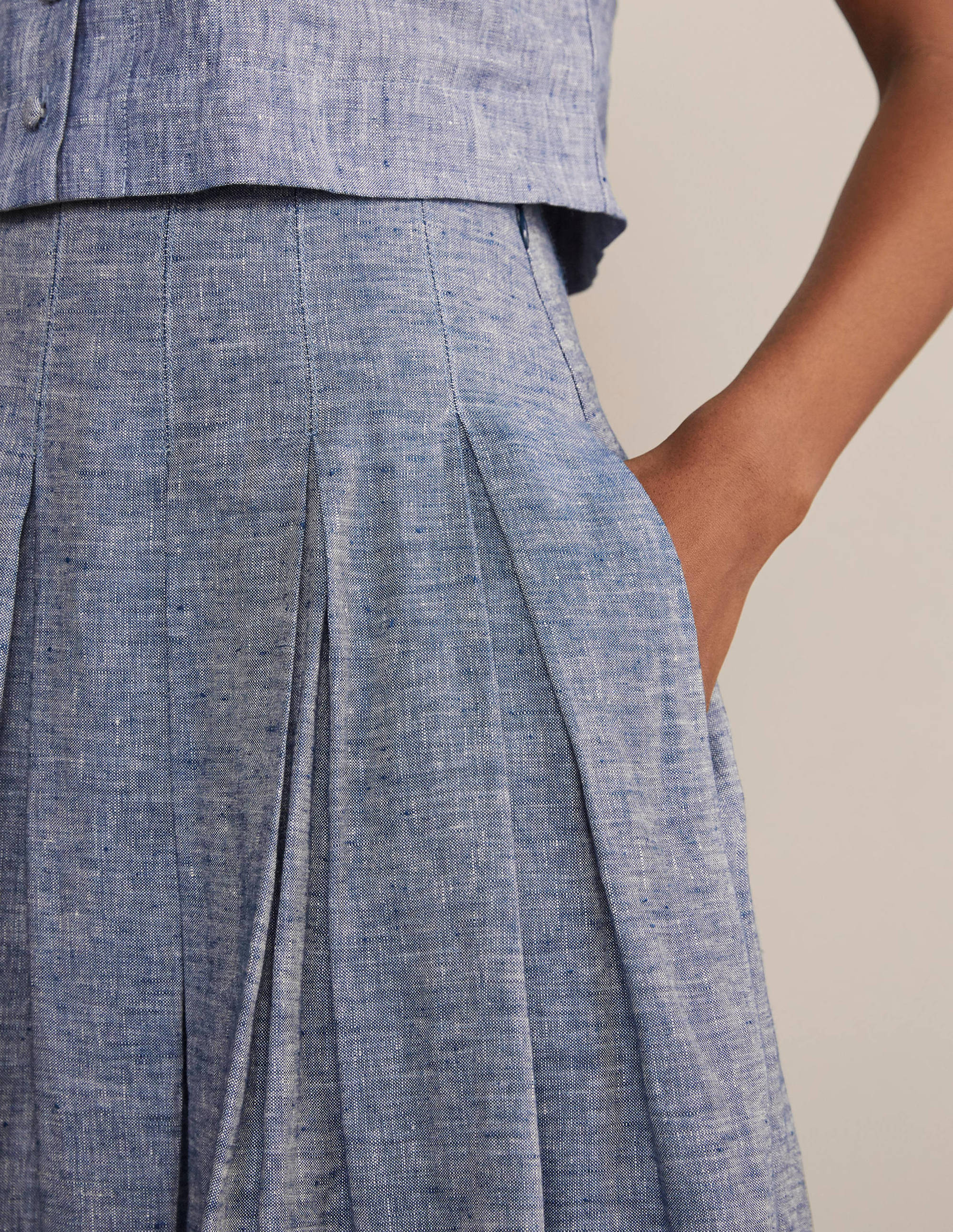 Jupe Lydia plissée en lin-Chambray - Image 3