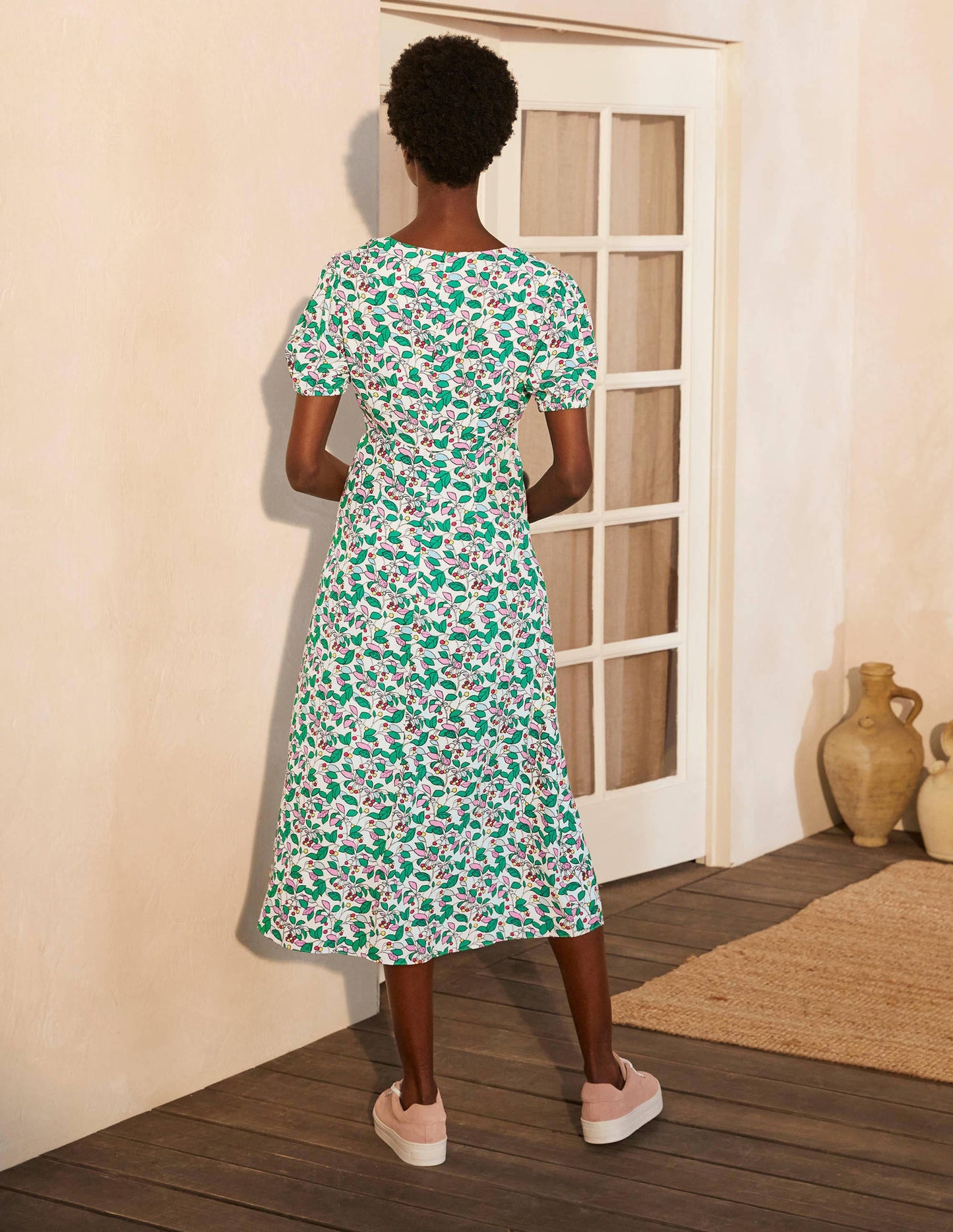 Tessa Midikleid-Naturweiß, Obstgarten