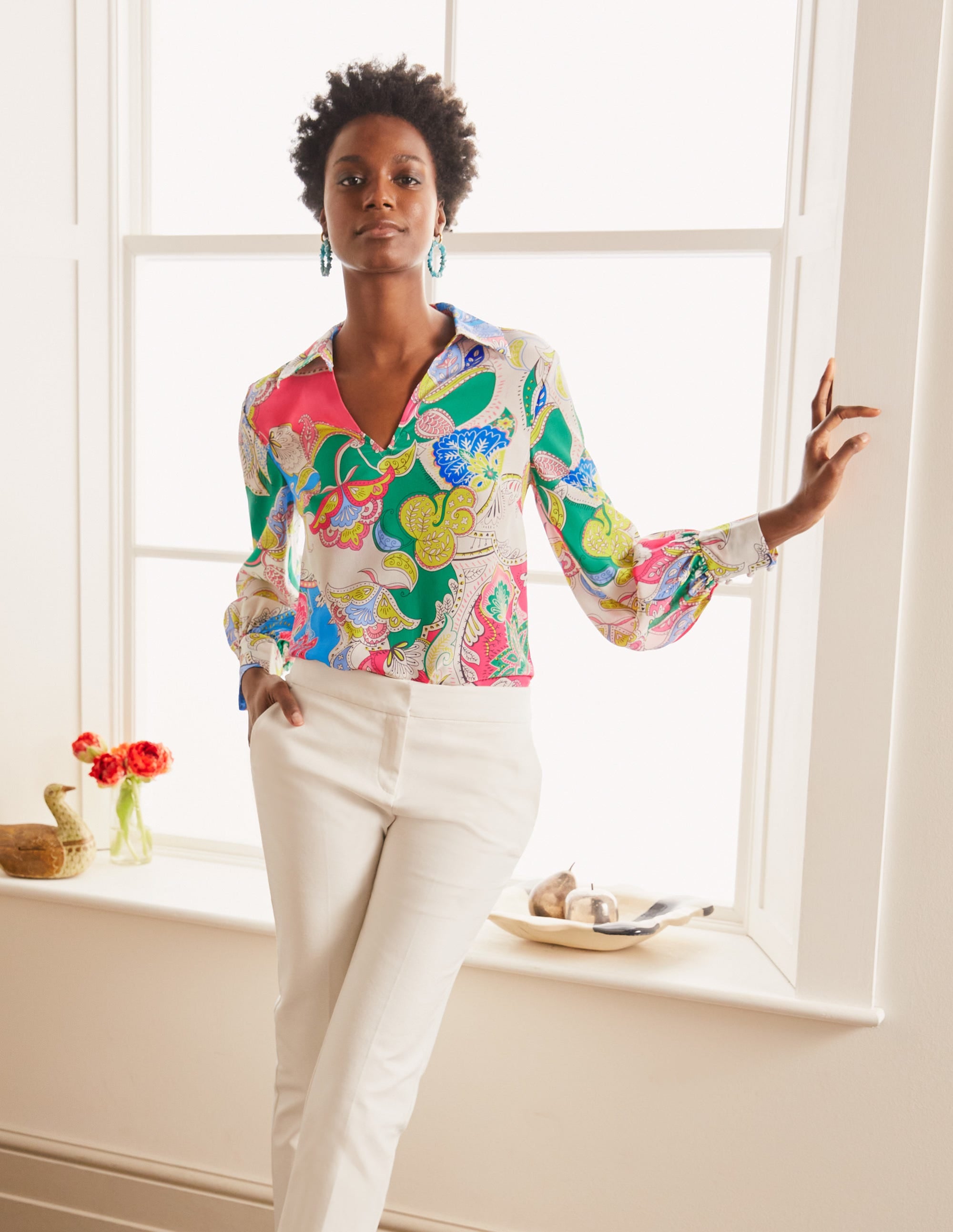 Blouse Lilian en soie-Azalée, motif Enchanted Amour - Image 4