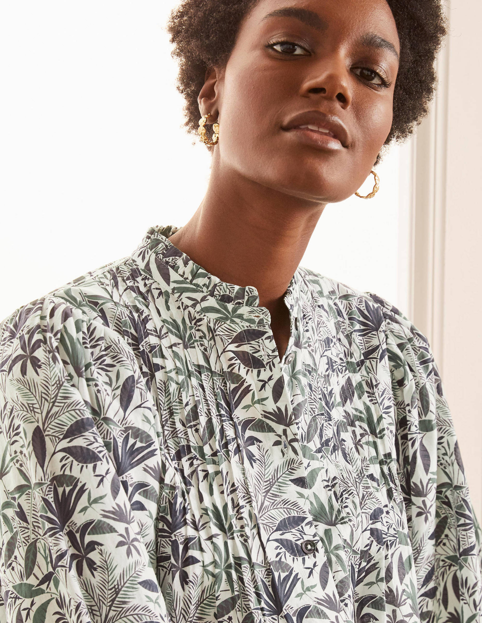 Miranda Blouse-Ivory, Tropical Palm - Image 3