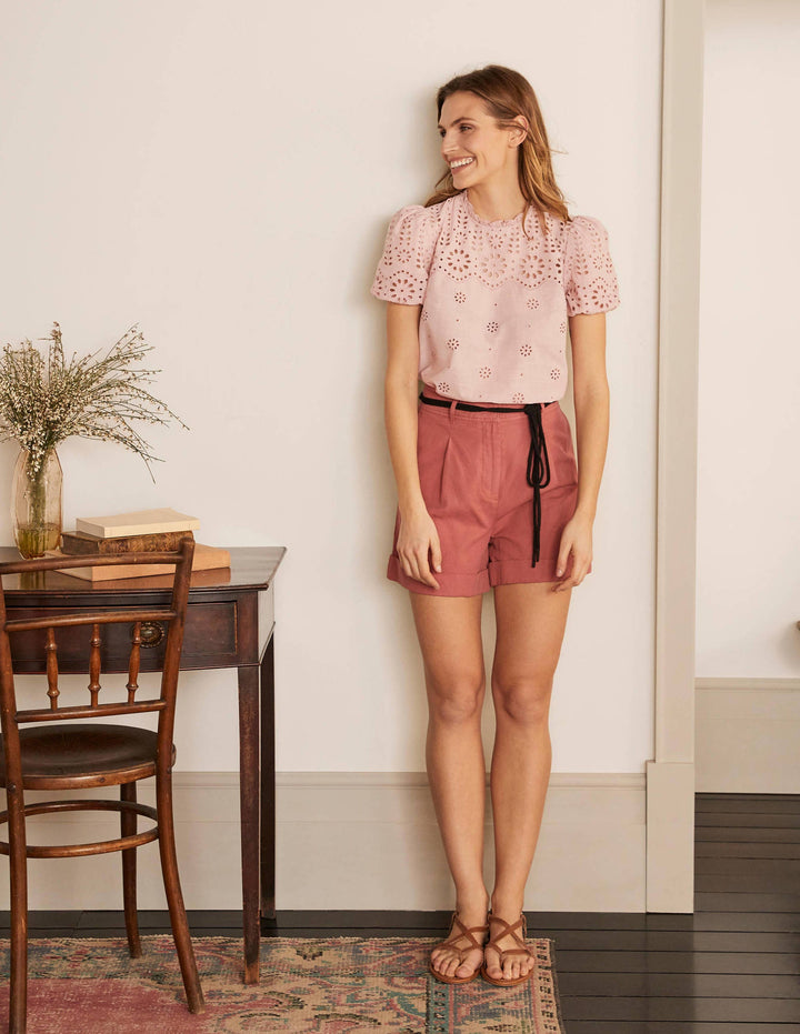 Altheda Oberteil mit Lochstickerei-Milchshake