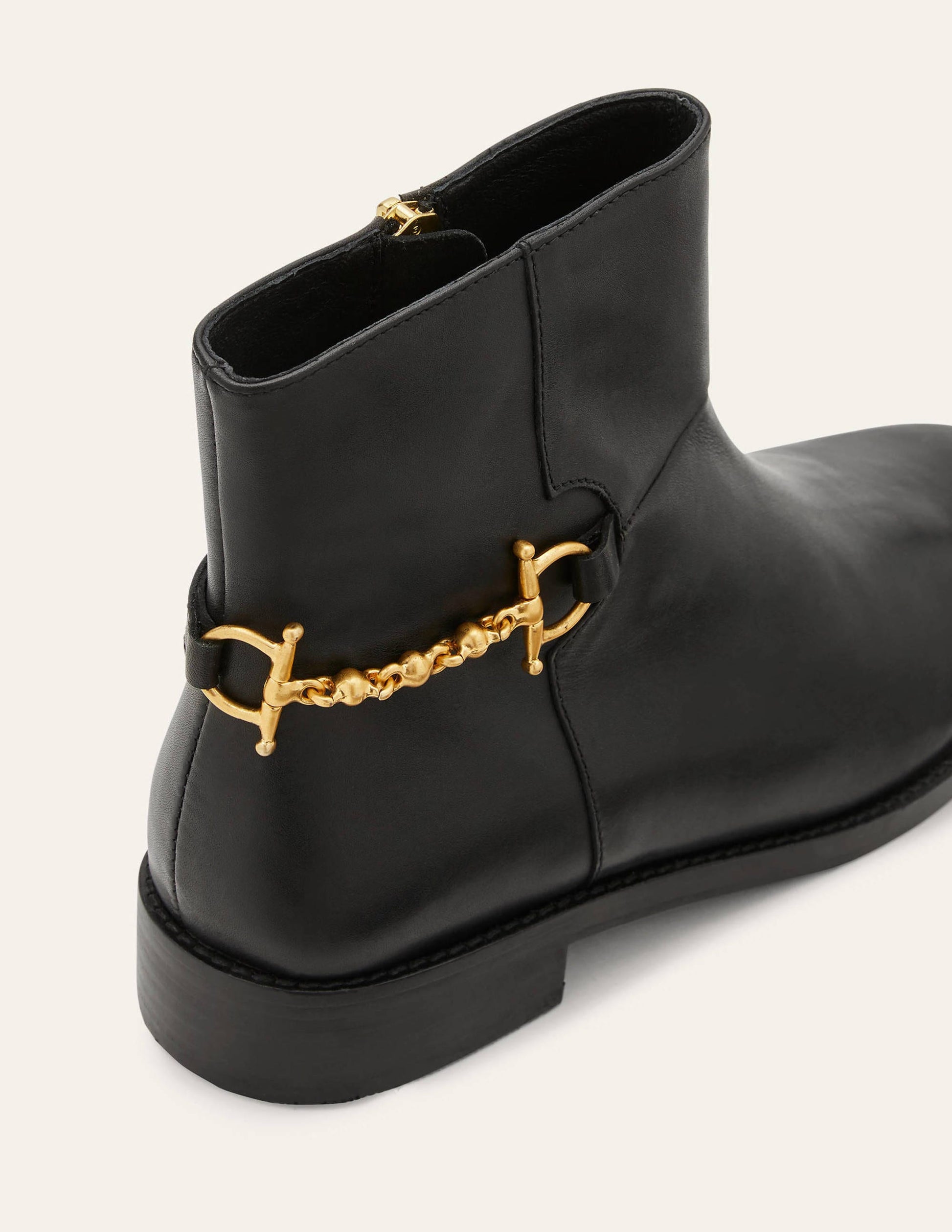 Stiefeletten mit Trense-Schwarz-4