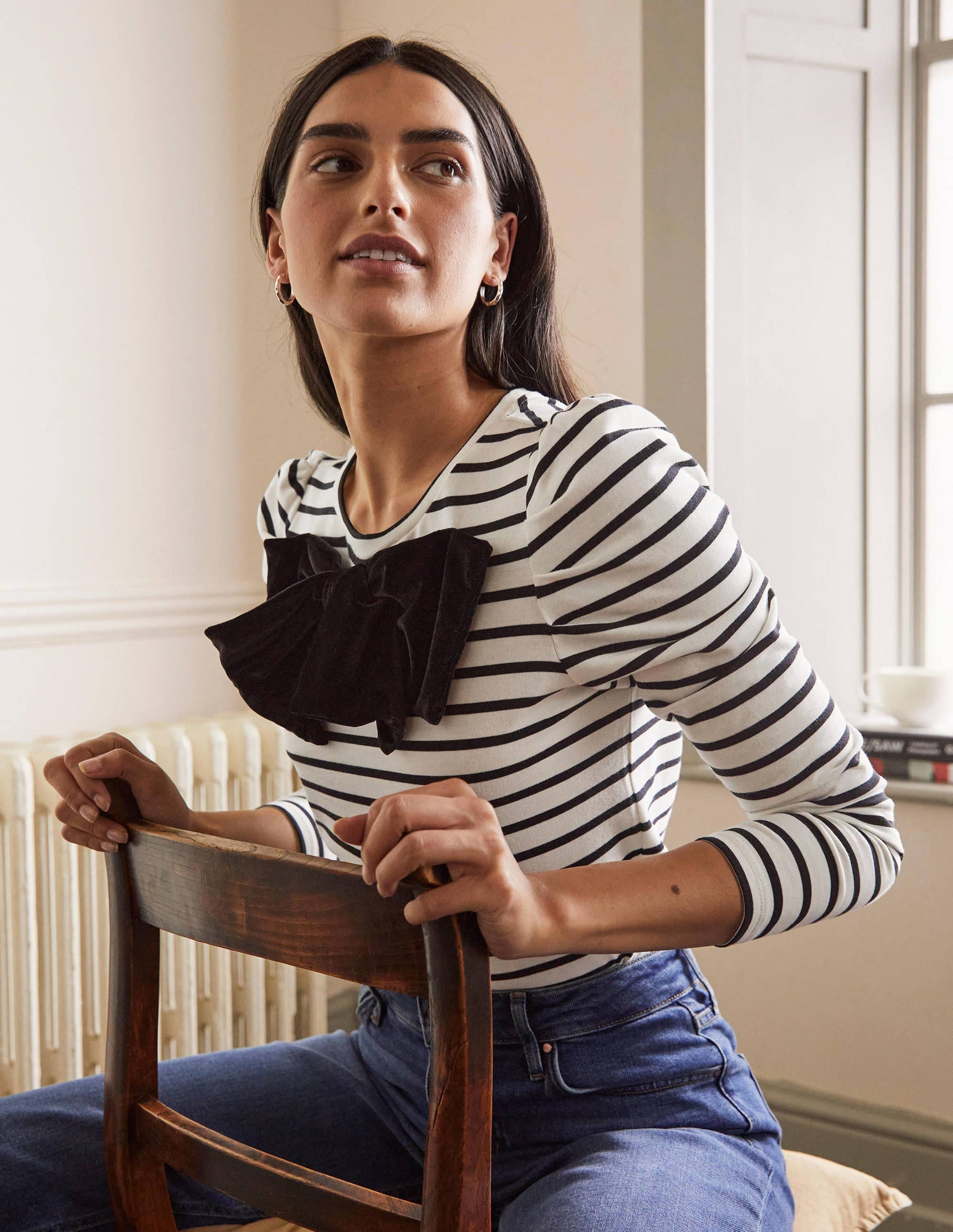 Imogen Bretonshirt-Naturweiß/Schwarz, Schleife-4