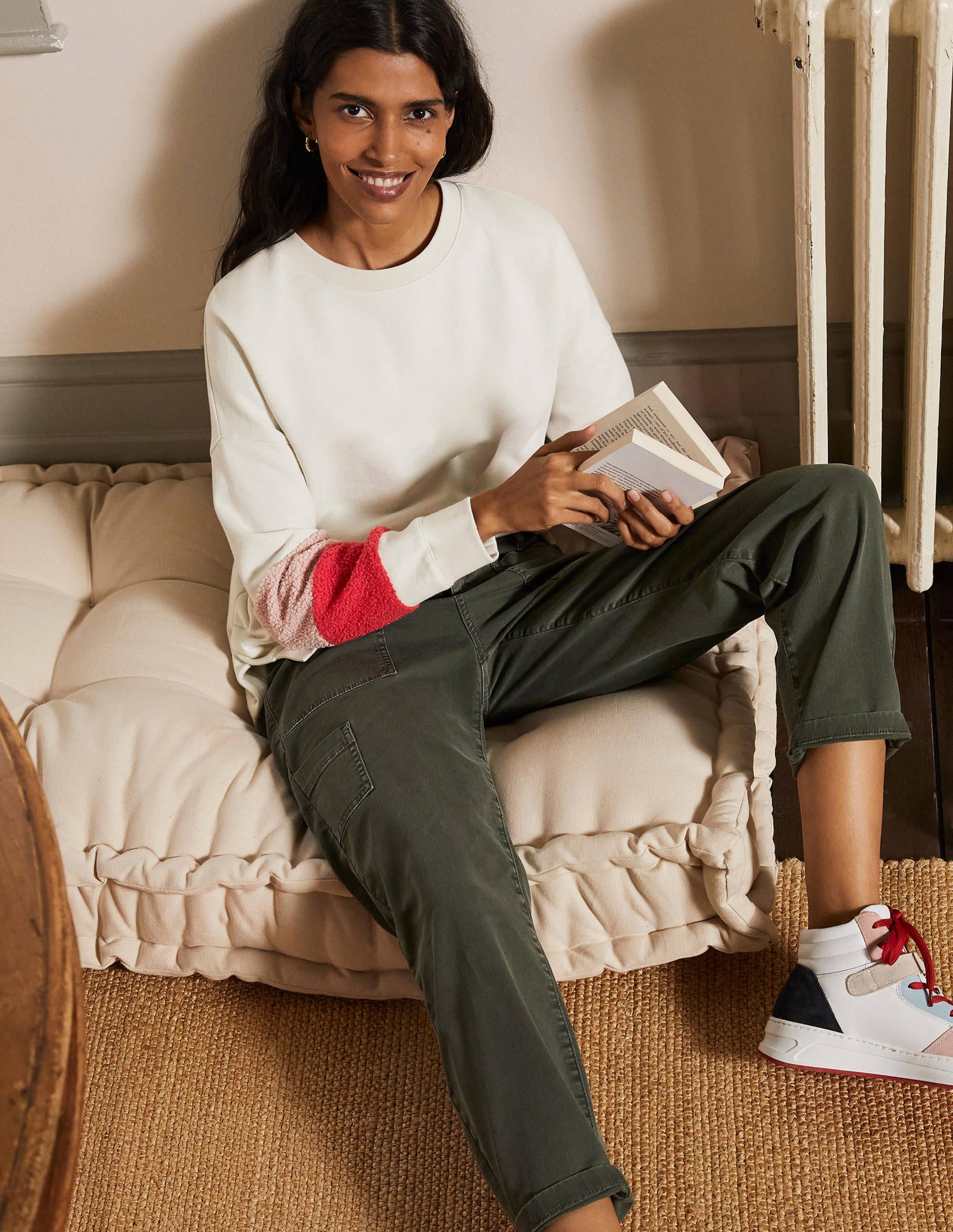 Jasmine Sweatshirt-Naturweiß/Teddy, Blockfarben - Image 3