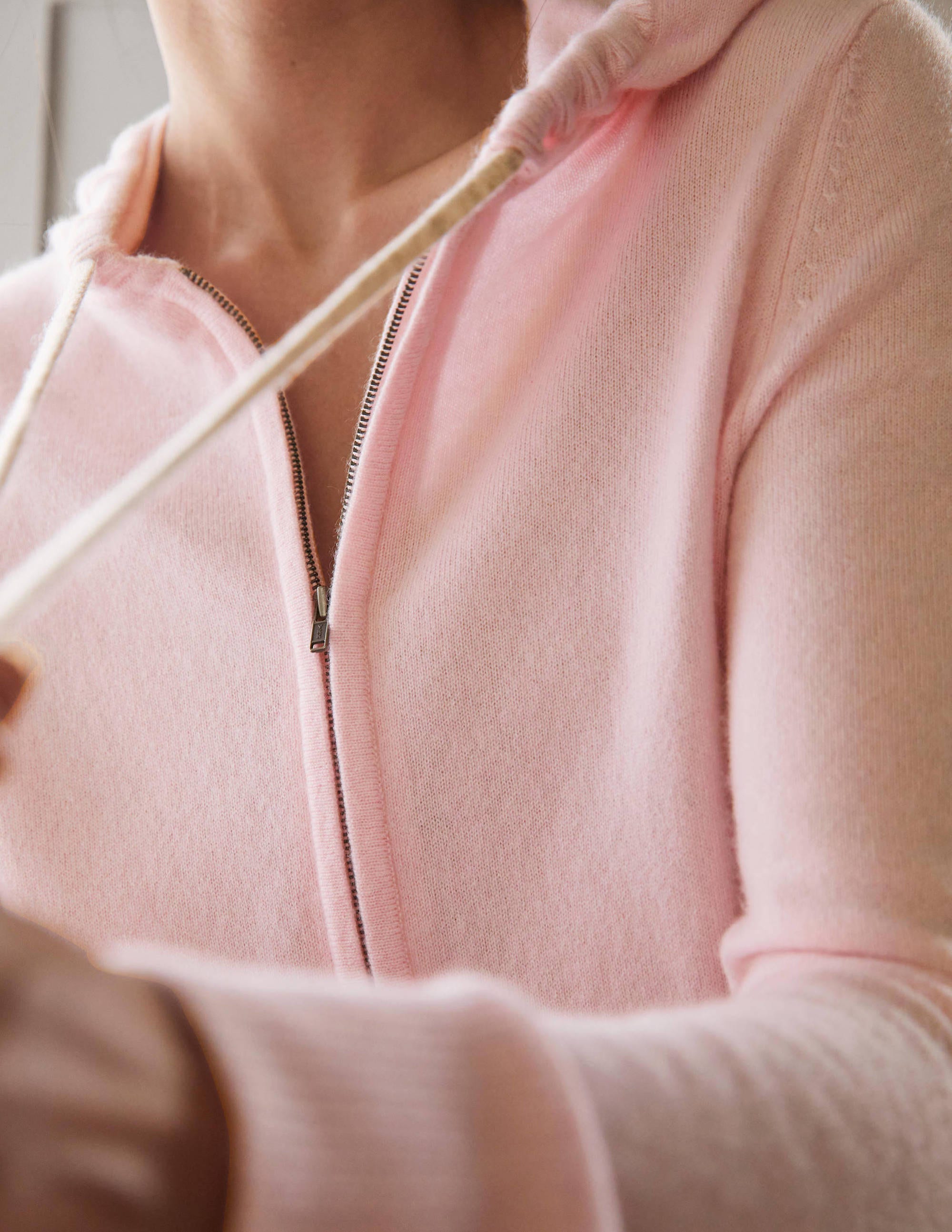 Sweat à capuche zippé en cachemire-Milkshake morganite - Image 2