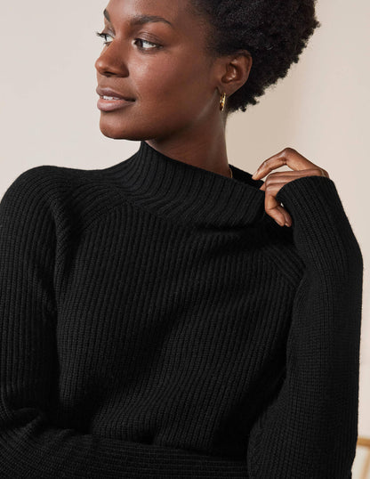 Mia Gerippter Pullover mit hohem Kragen-Schwarz-2