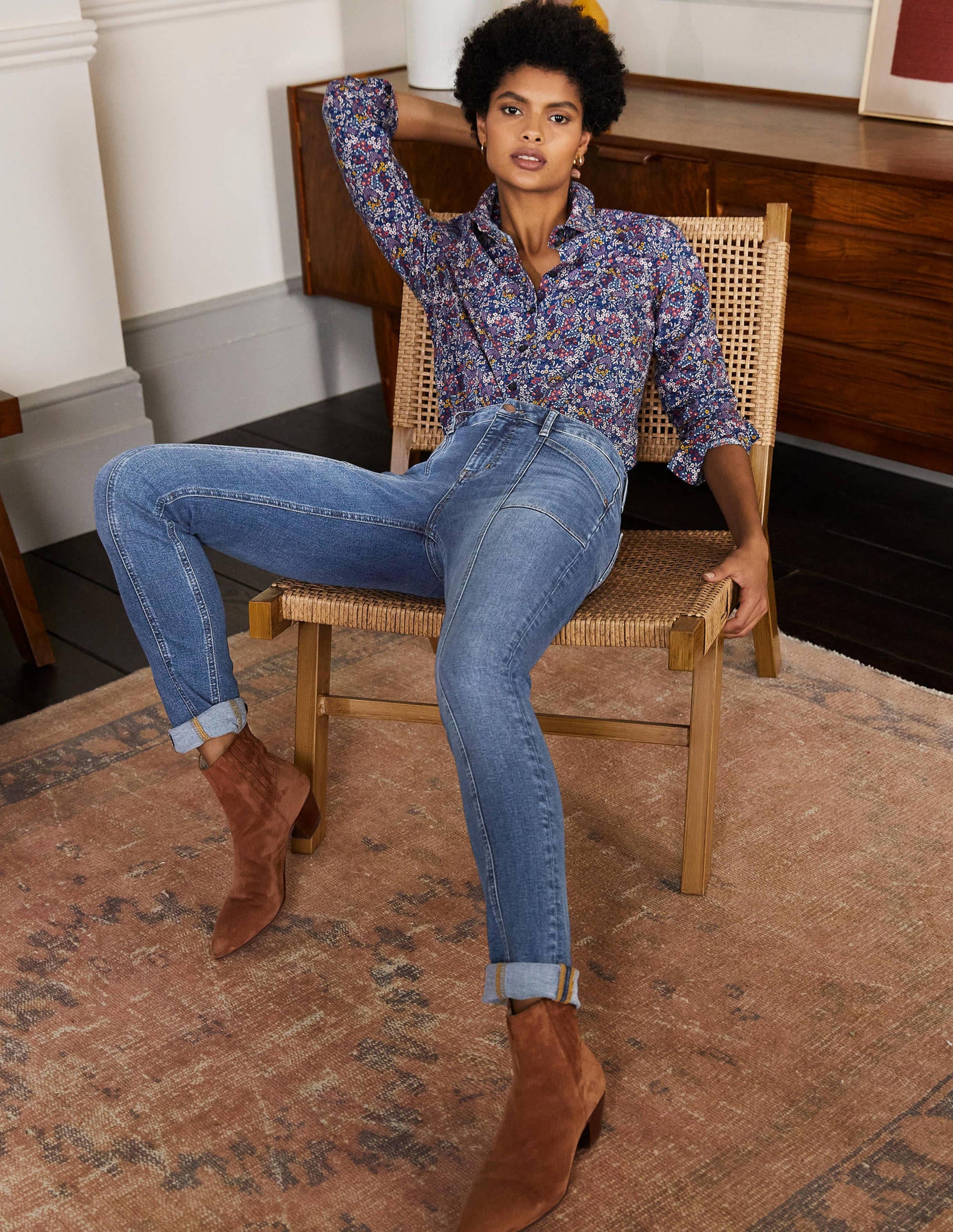 Röhrenjeans mit Ziernähten-Helles Vintageblau-5
