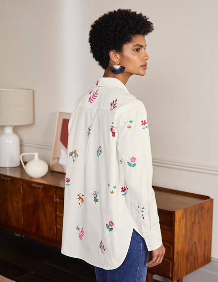 Agnes Oversize-Hemd-Weiß, Stickerei