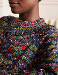 Chemise Leandra en coton à smocks-Bleu marine, motif Wild Dandelion
