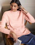Flauschiger Pullover mit seitlichem Knopf-Milchshake