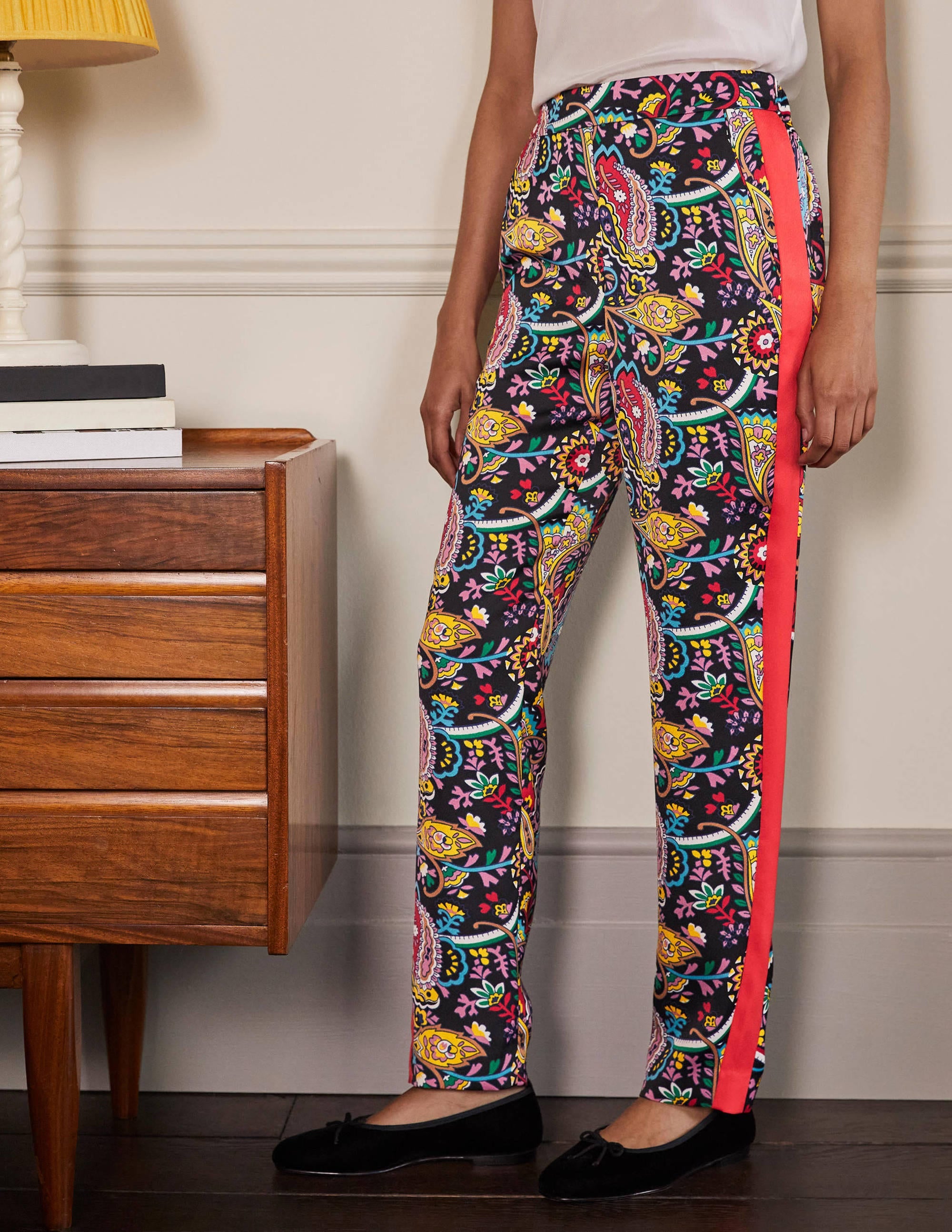 Pantalon Ludlow à enfiler-Noir, motif Fantastical - Image 3