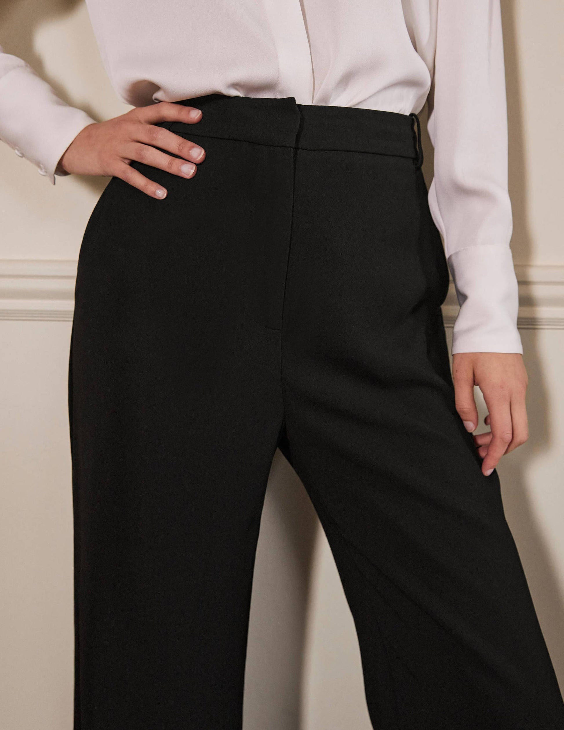Bootcut-Anzughose-Schwarz-2