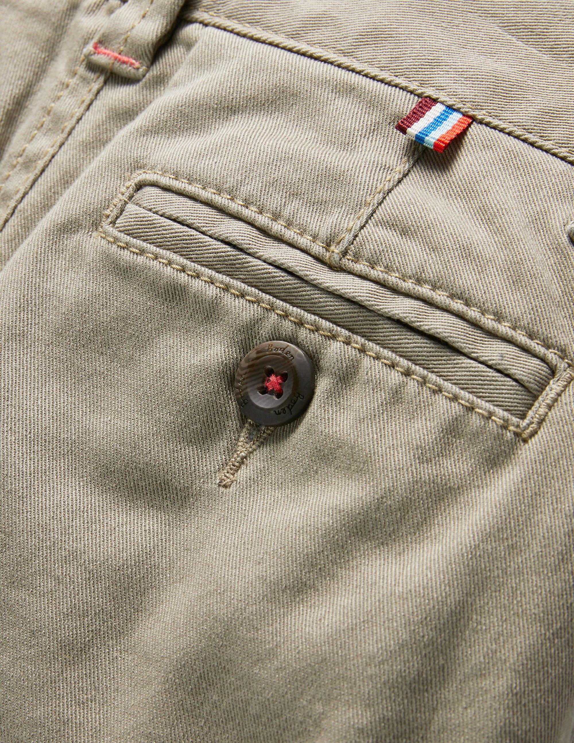 Chino-Shorts-Nussbraun - Image 3