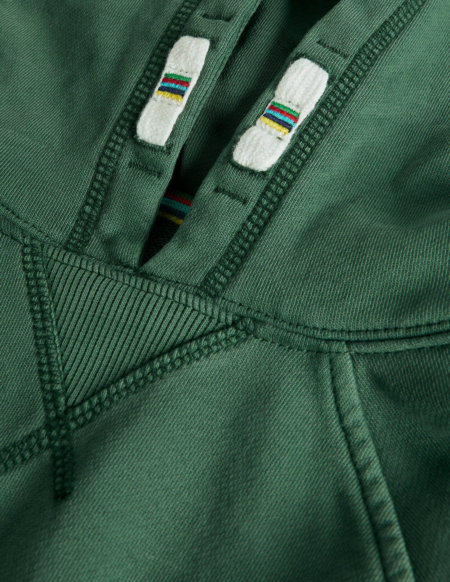 Stückgefärbter Hoodie-Trekking-Grün