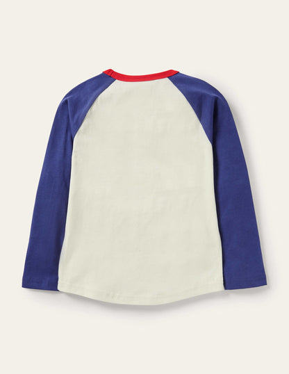 Printed Raglan T-shirt-Ivory Hug It Out